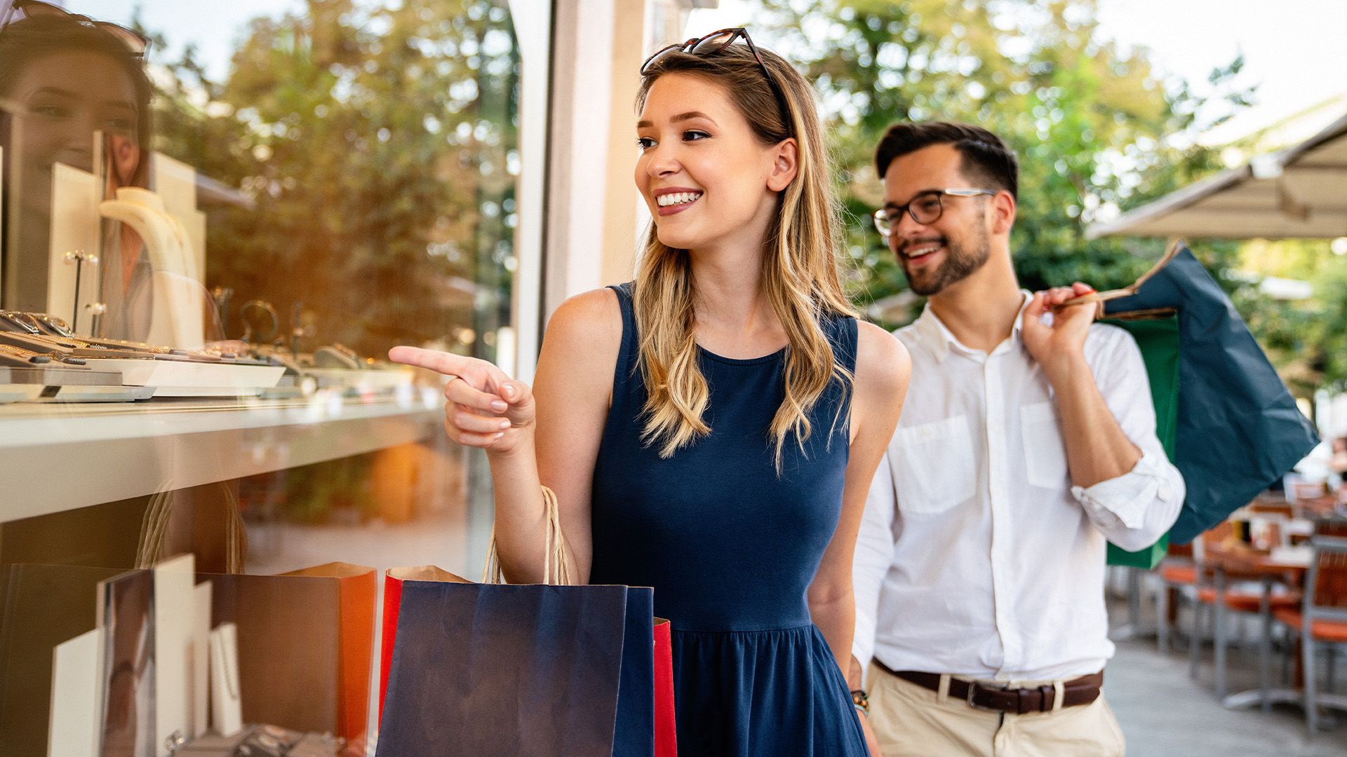 Nearby Shopping at Fenton