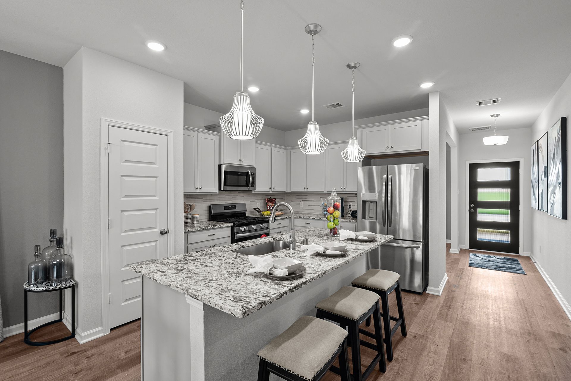The Waring III- Kitchen with Island