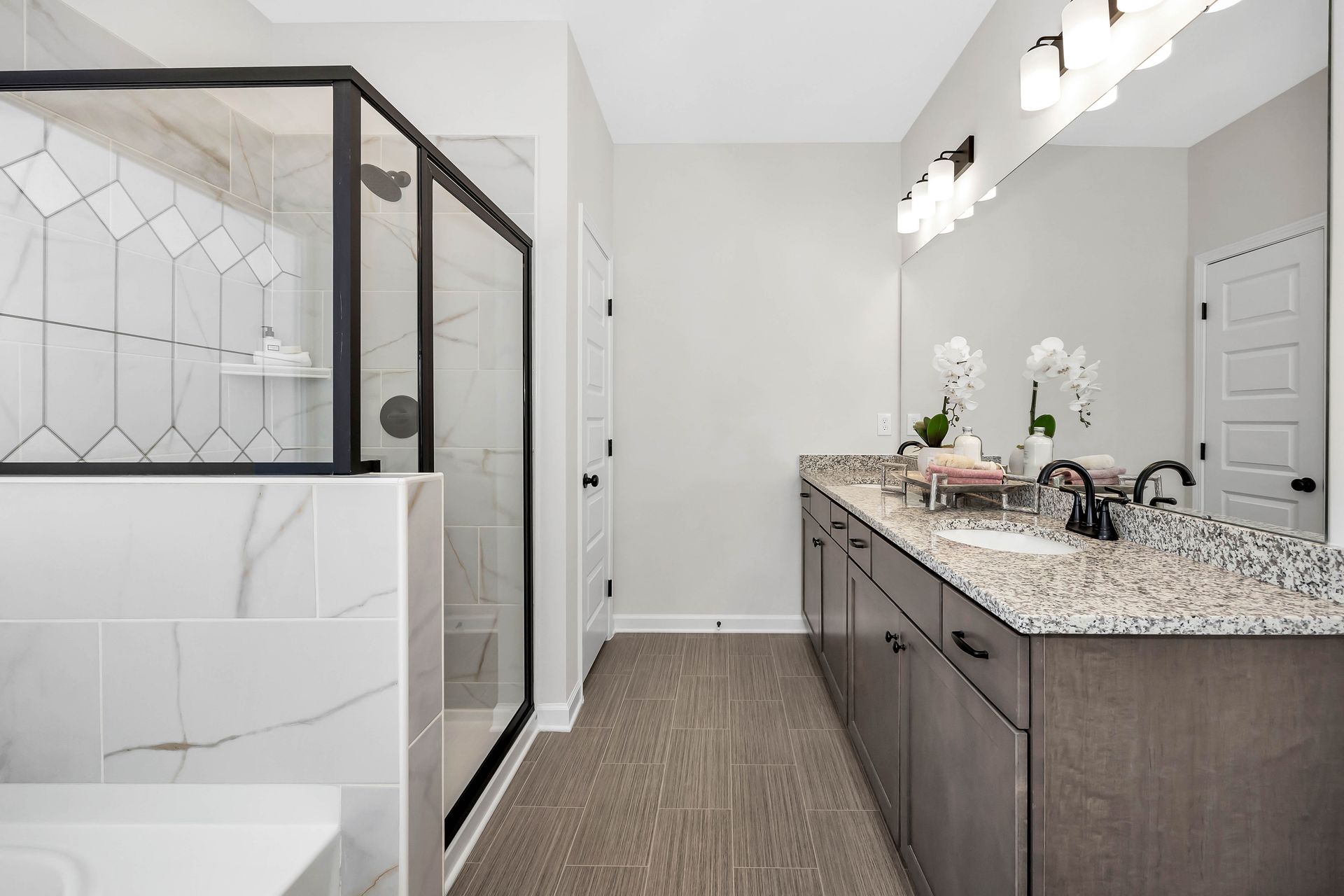 The Braselton II - Primary Bathroom
