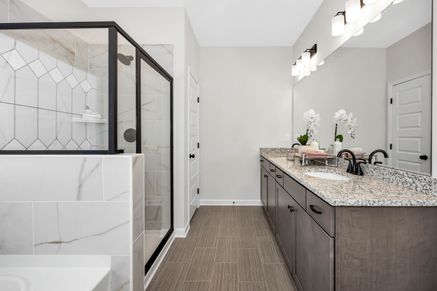 The Braselton II - Primary Bathroom