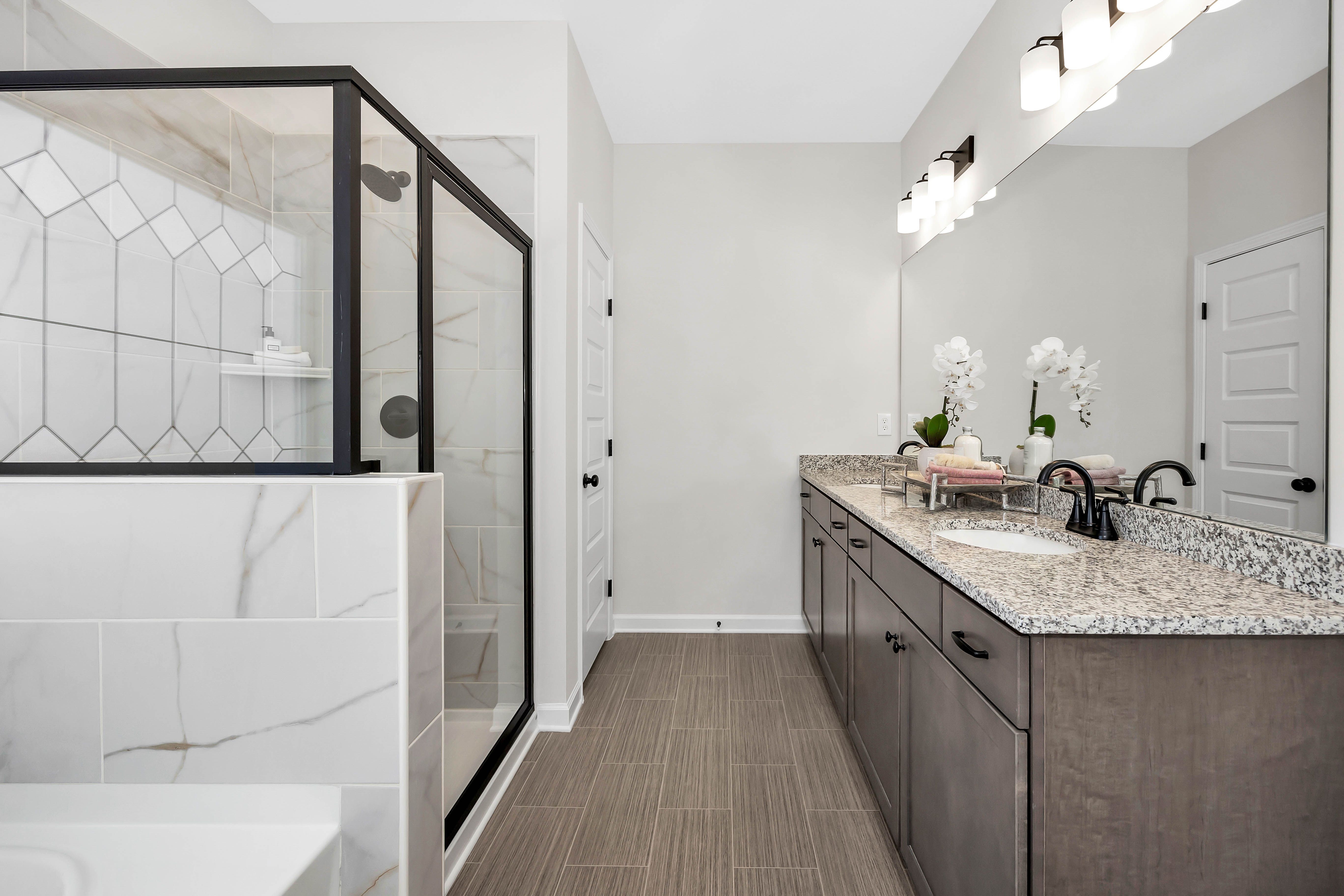 The Braselton II - Primary Bathroom