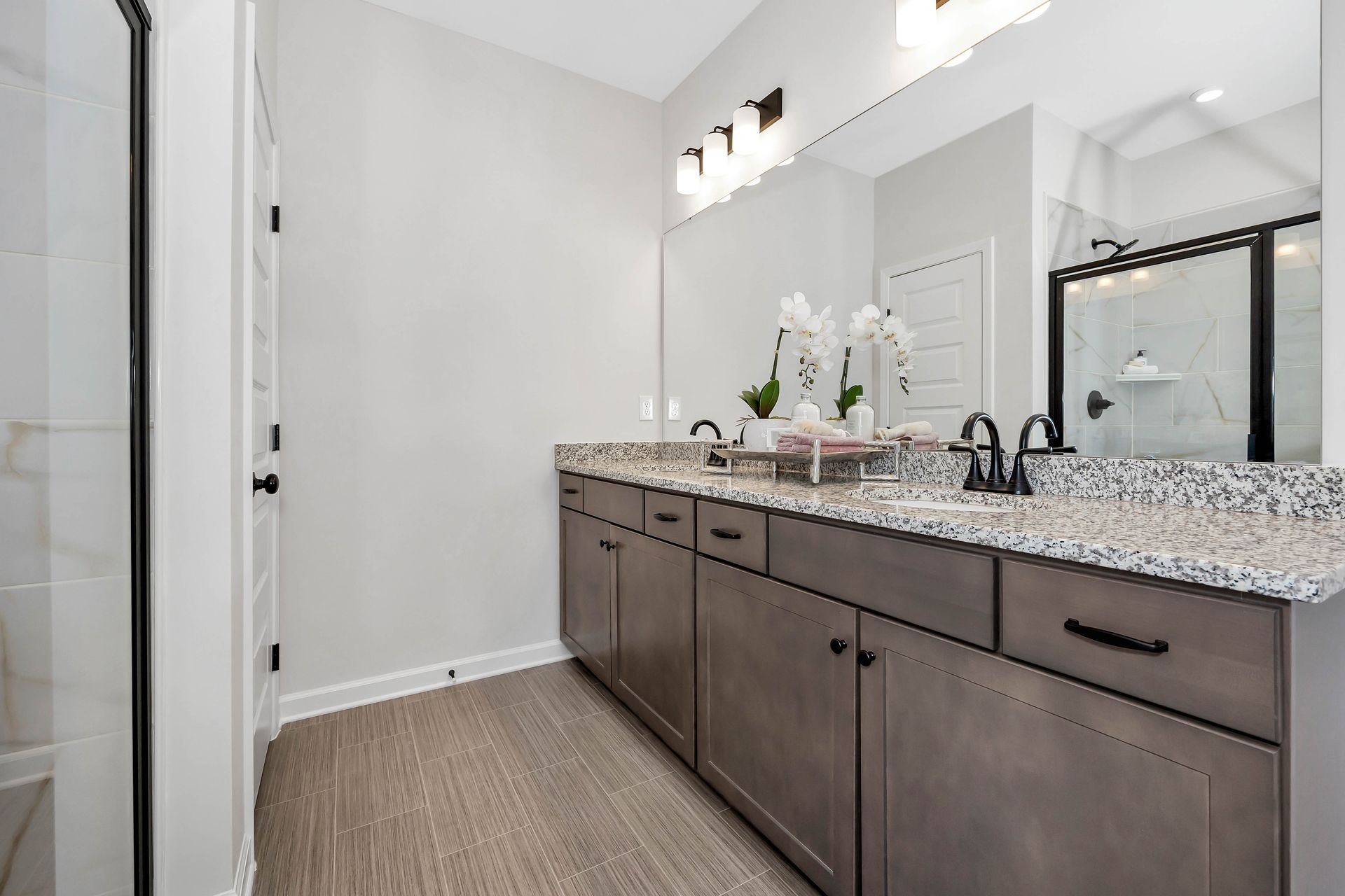 The Braselton II - Primary Bathroom