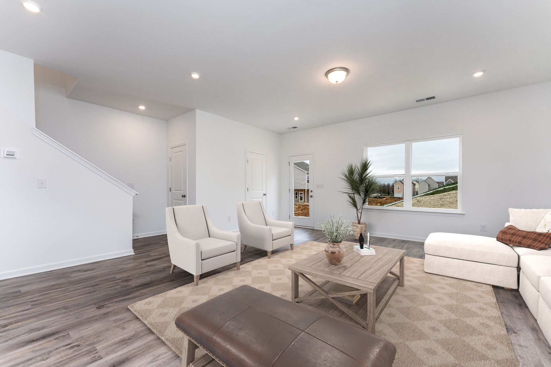 The Ellenwood II - Living Room