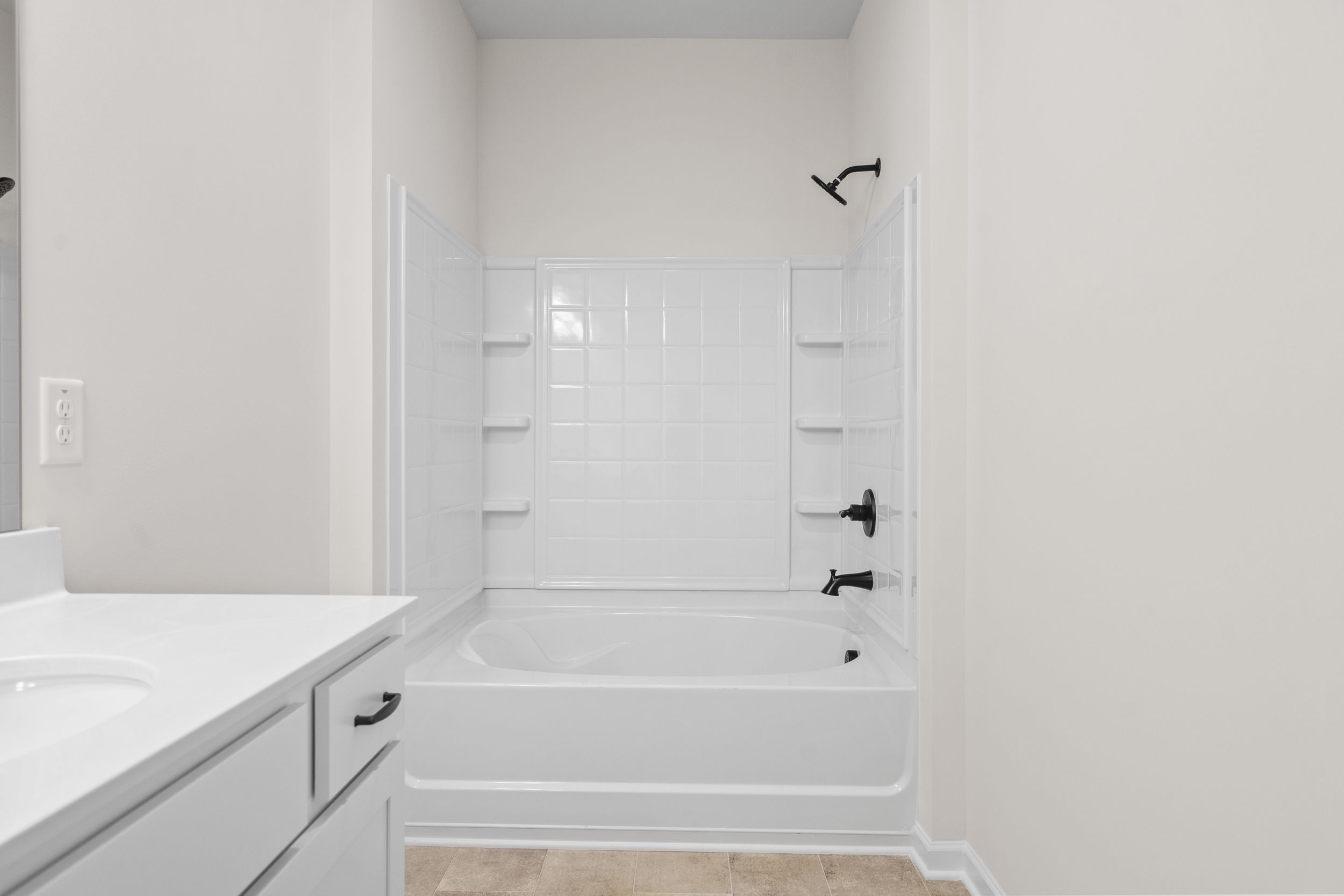 The Suwanee- Owner's Shower