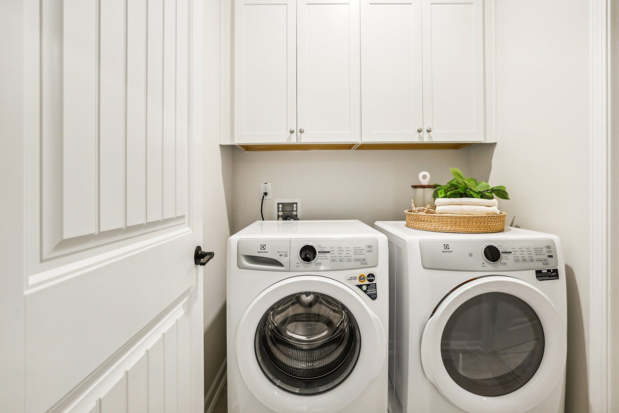 The McGinnis - Laundry