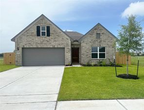 672 Woodhaven Lakes Drive (The Crawford)