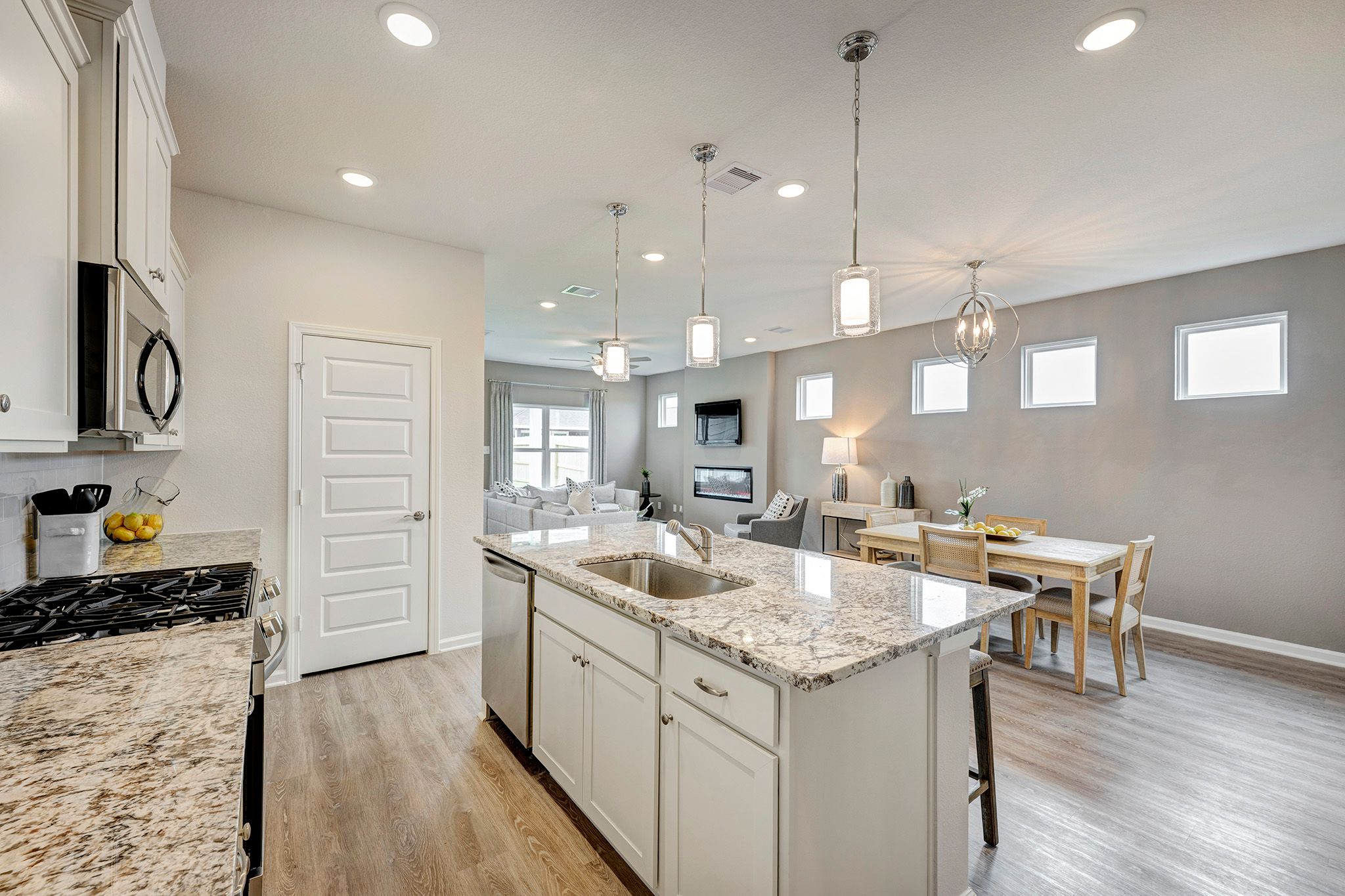 The Robin II- Kitchen