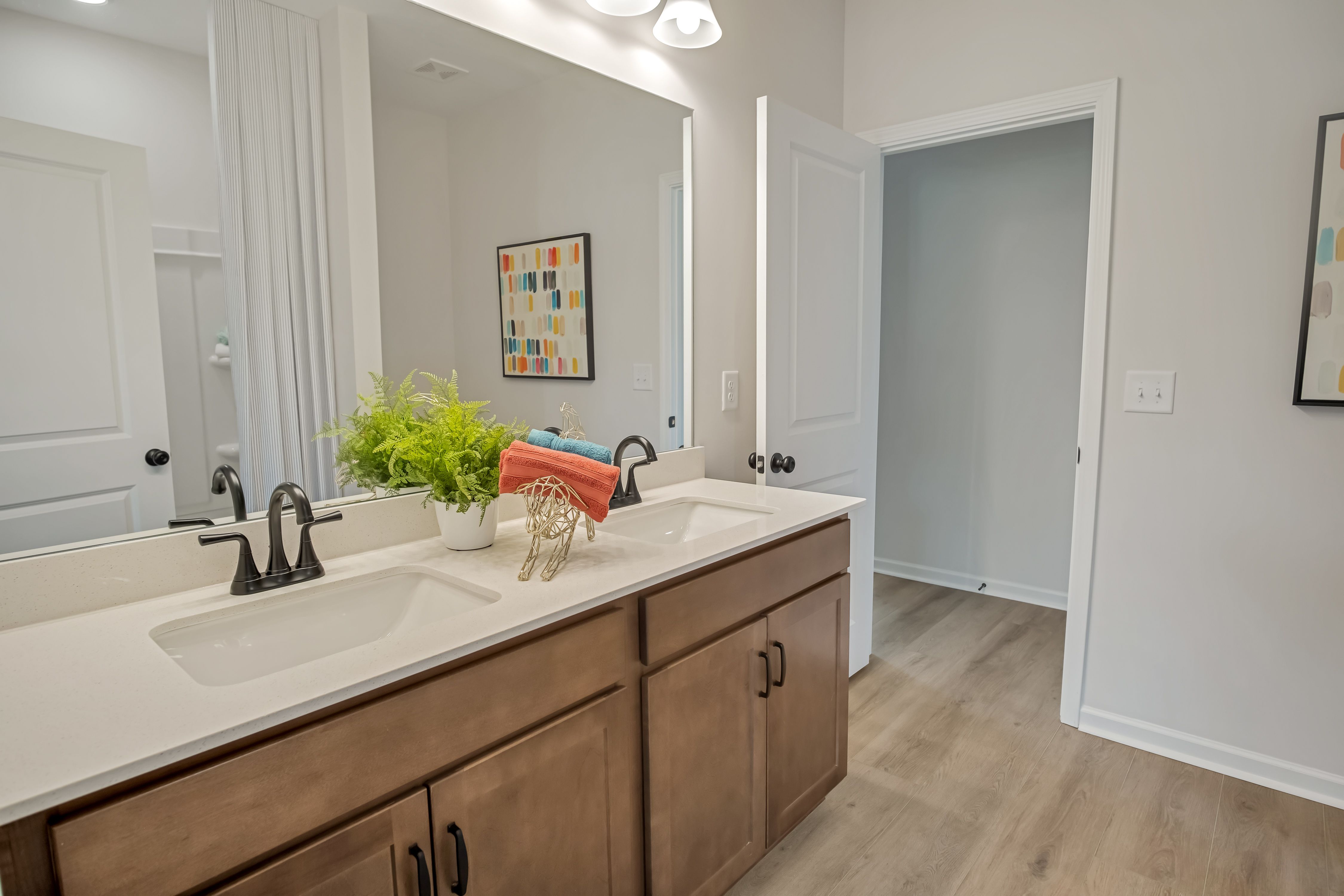 The Avondale - Secondary Bathroom