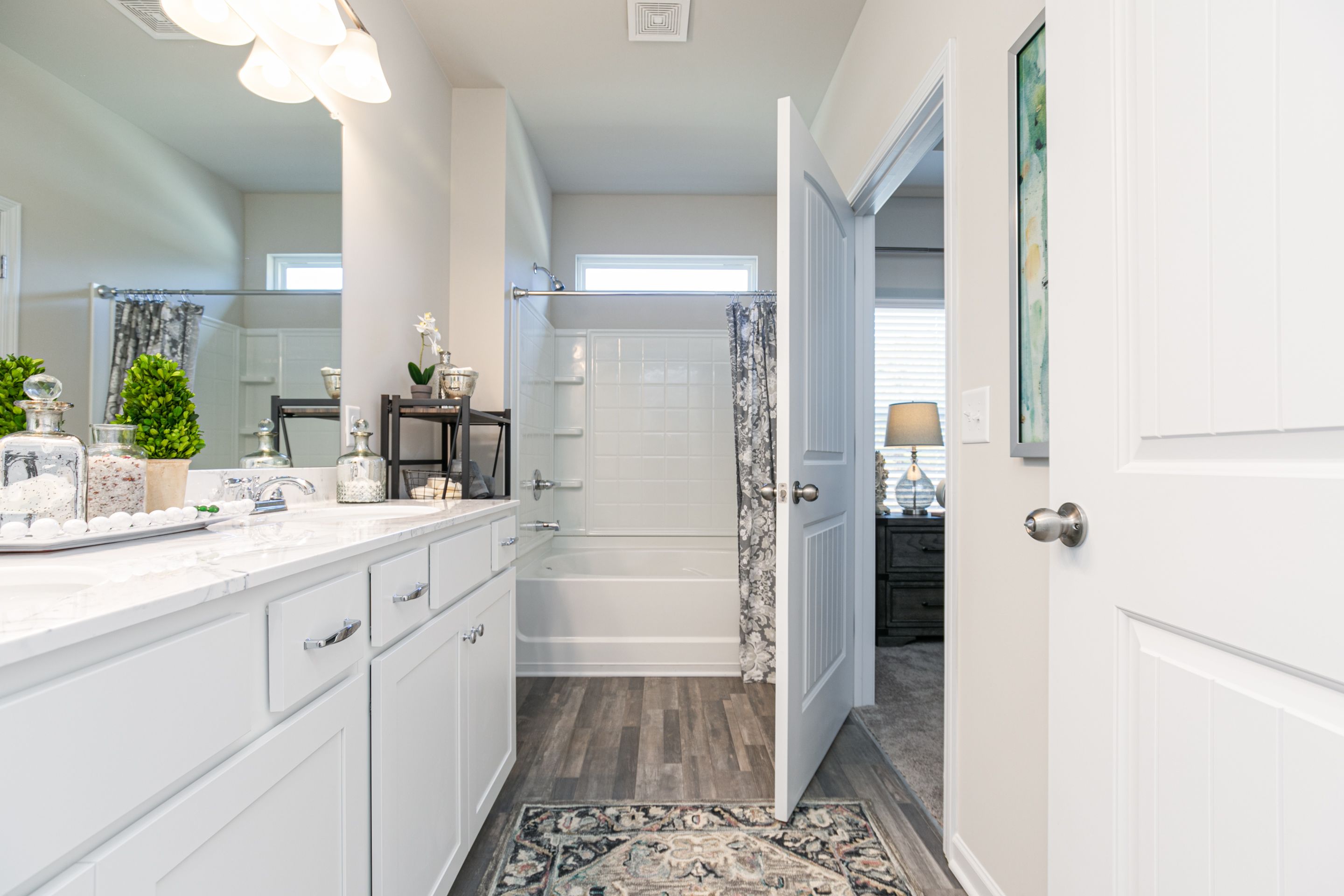 The Peachtree - Owner's Bath