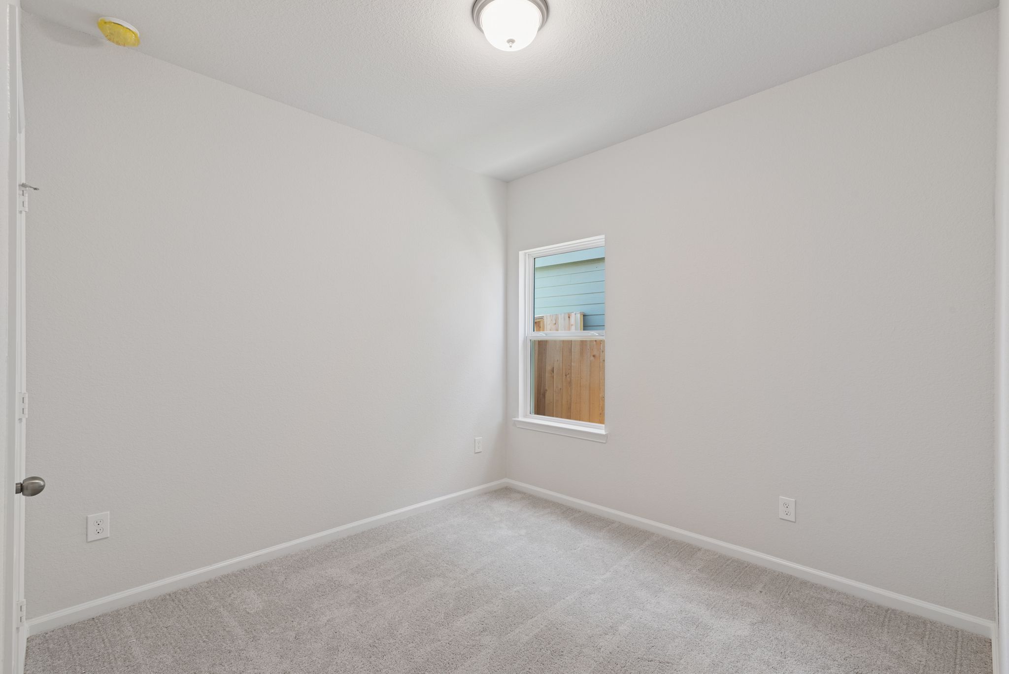 The Blue Jay II- Bedroom 2