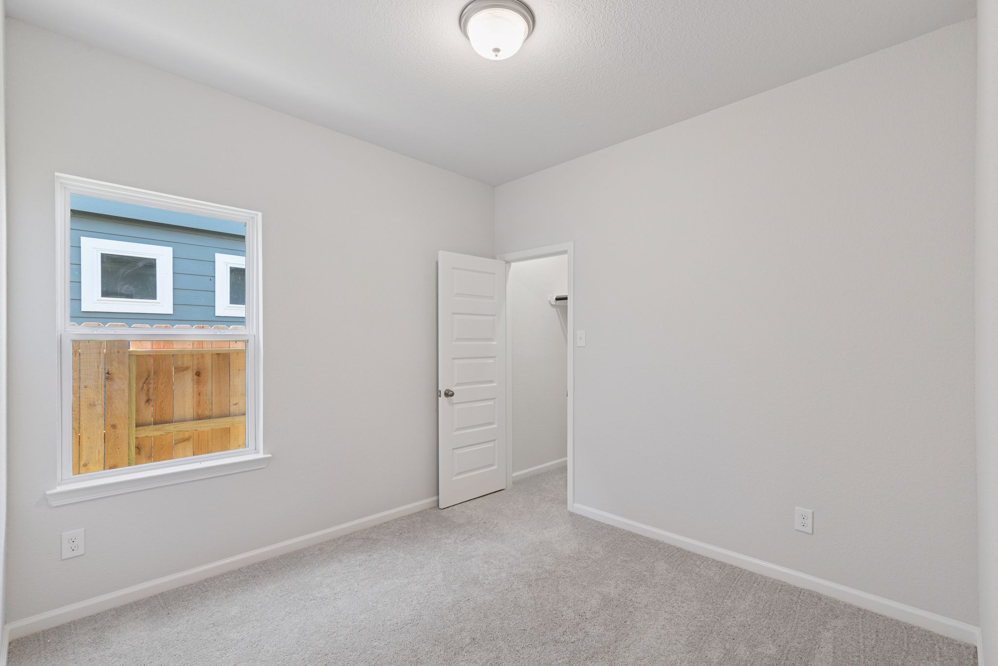 The Blue Jay II- Bedroom 3