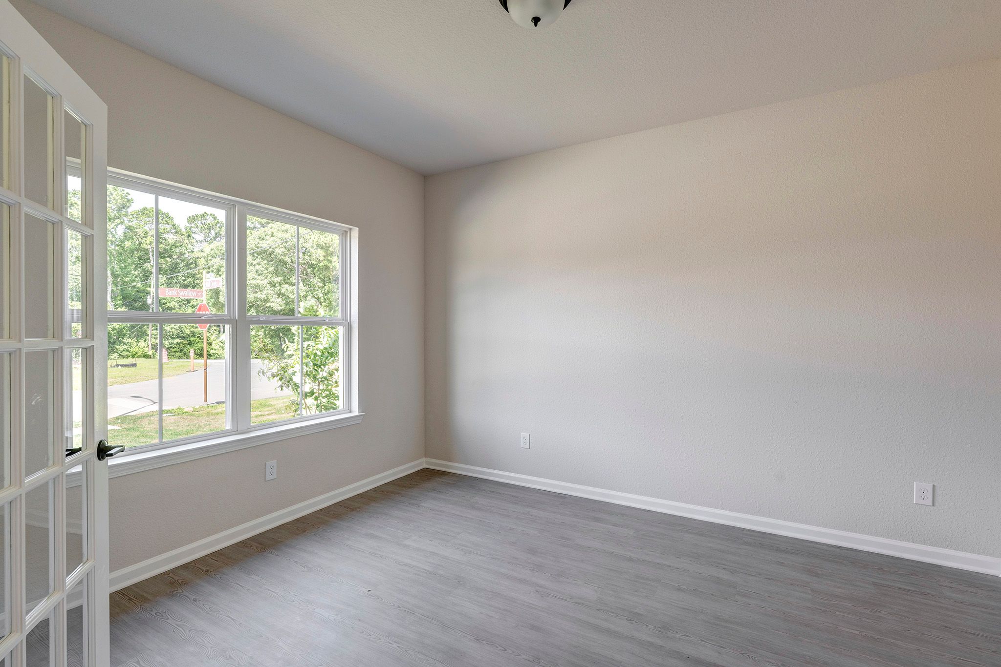 The Davenport II- Study with French doors