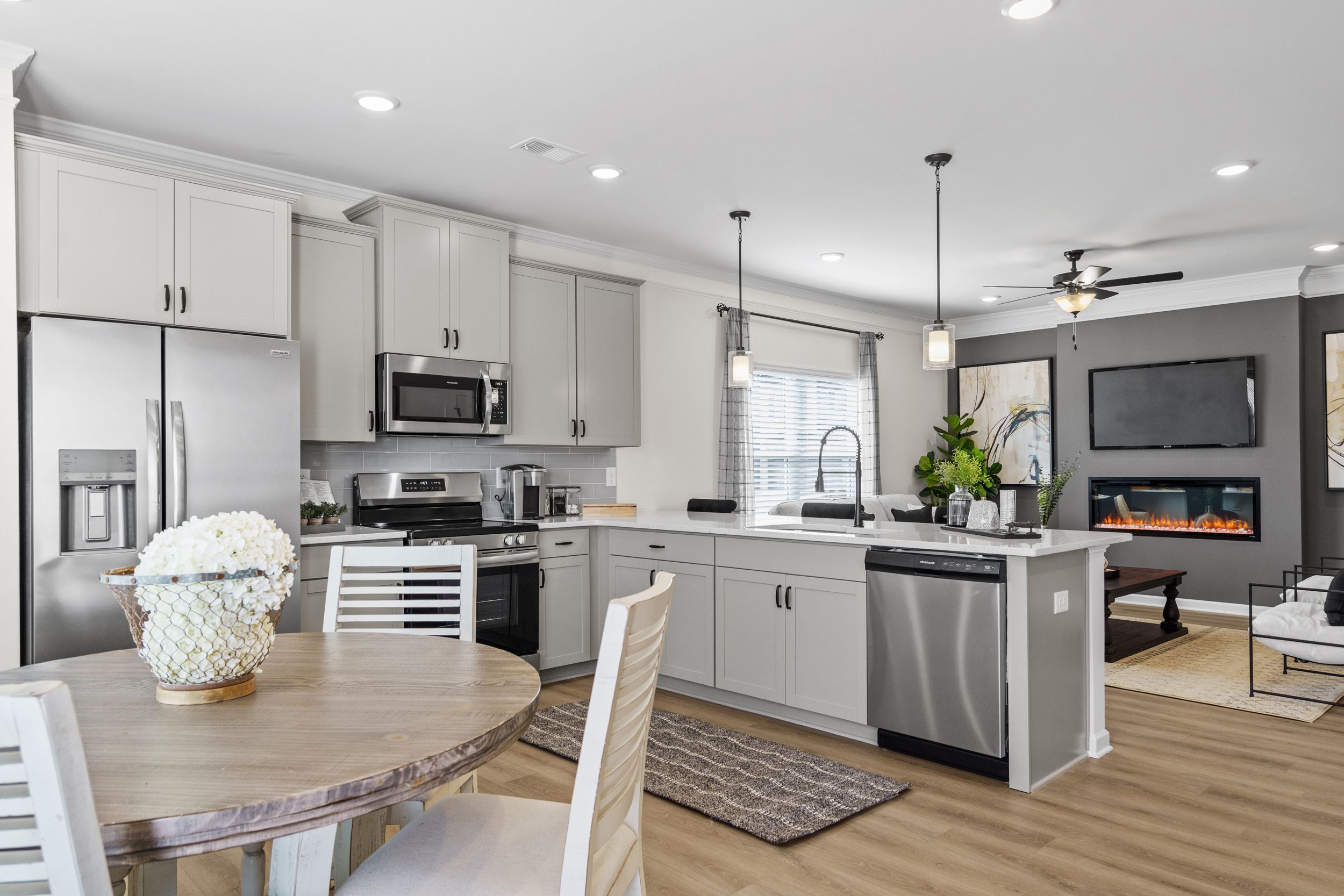 The Maddux II - Open Living