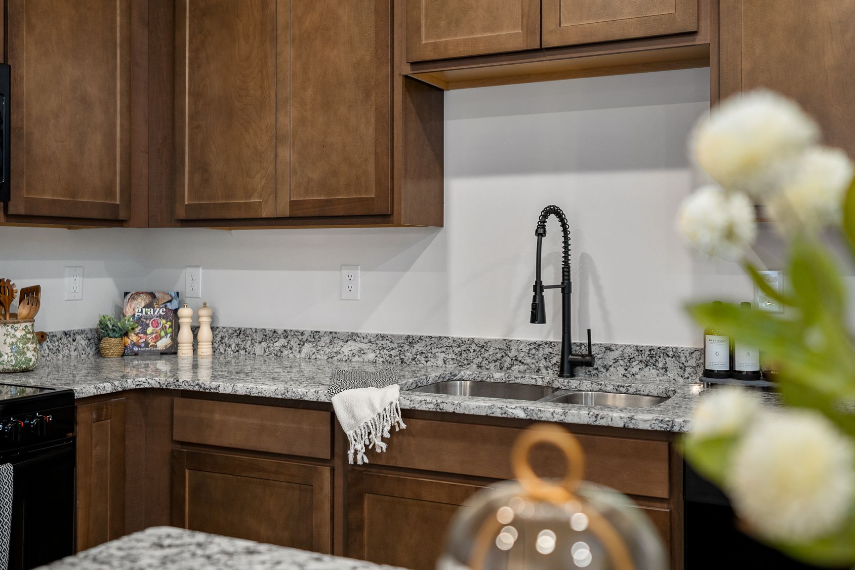 The Rutledge - Kitchen