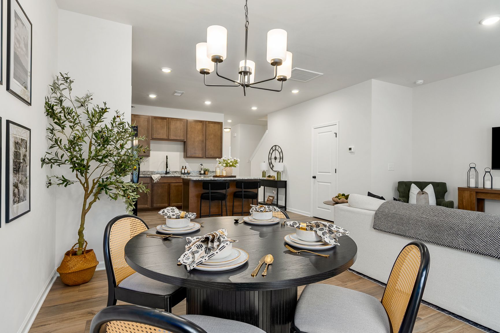 The Rutledge Dining Area