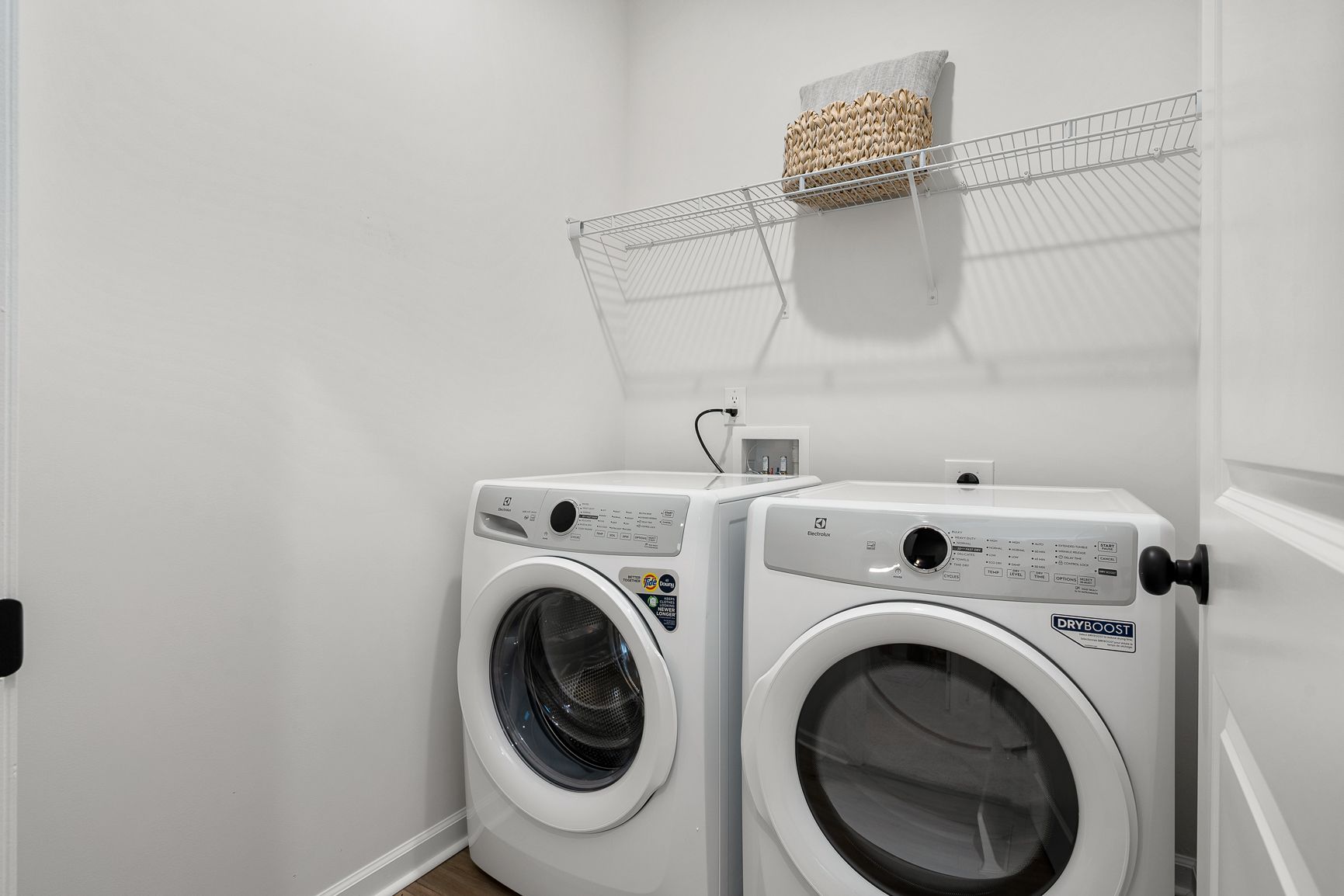 The Rutledge Laundry Room