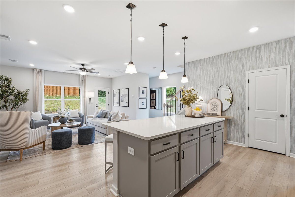 The Ellison II Model - Kitchen