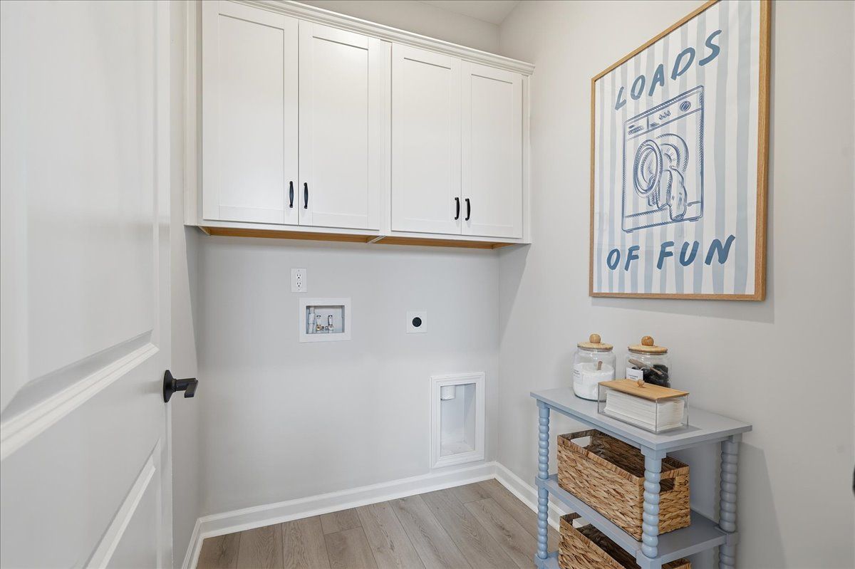 The Ellison II Model - Laundry Room