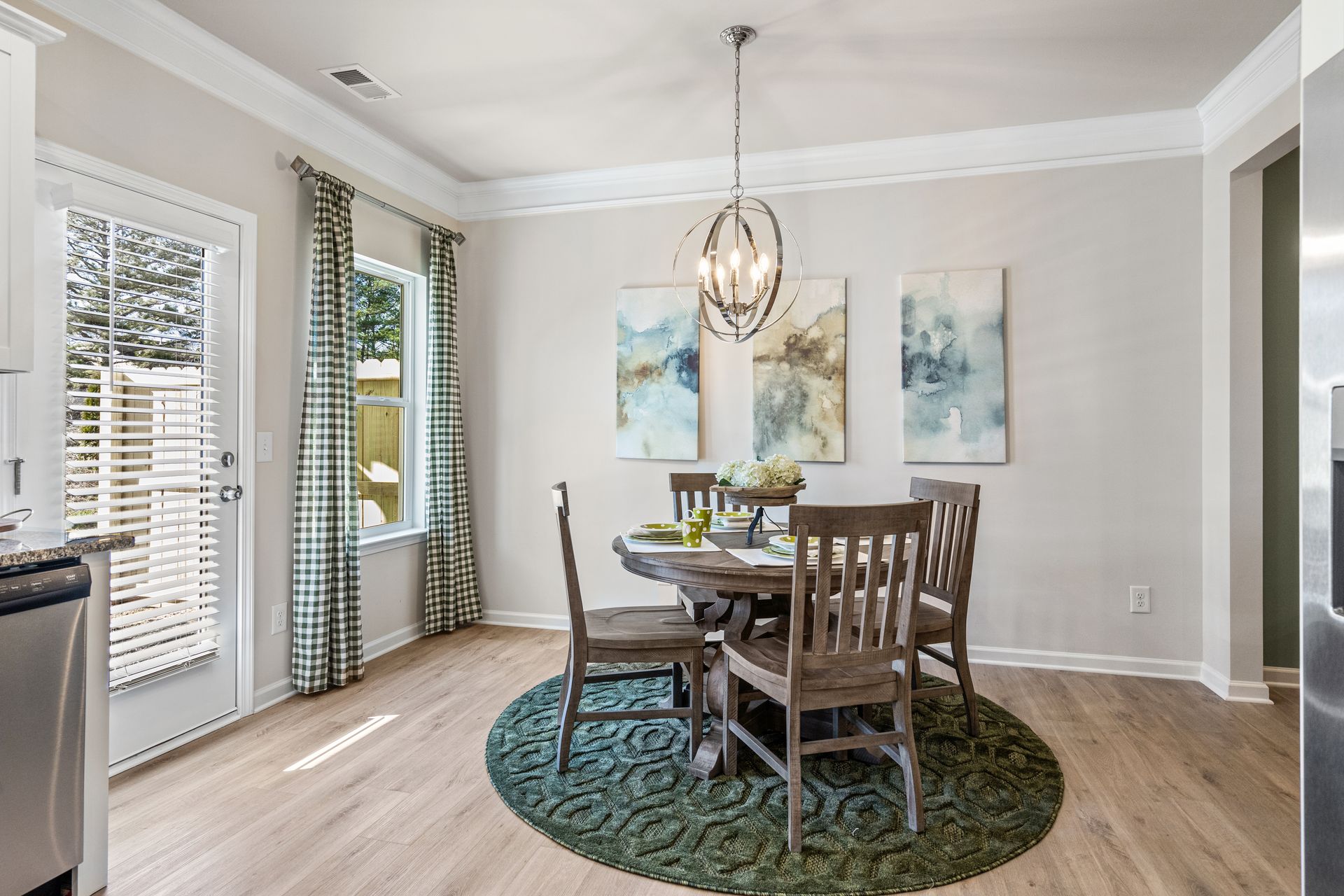 The Pierce- Dining