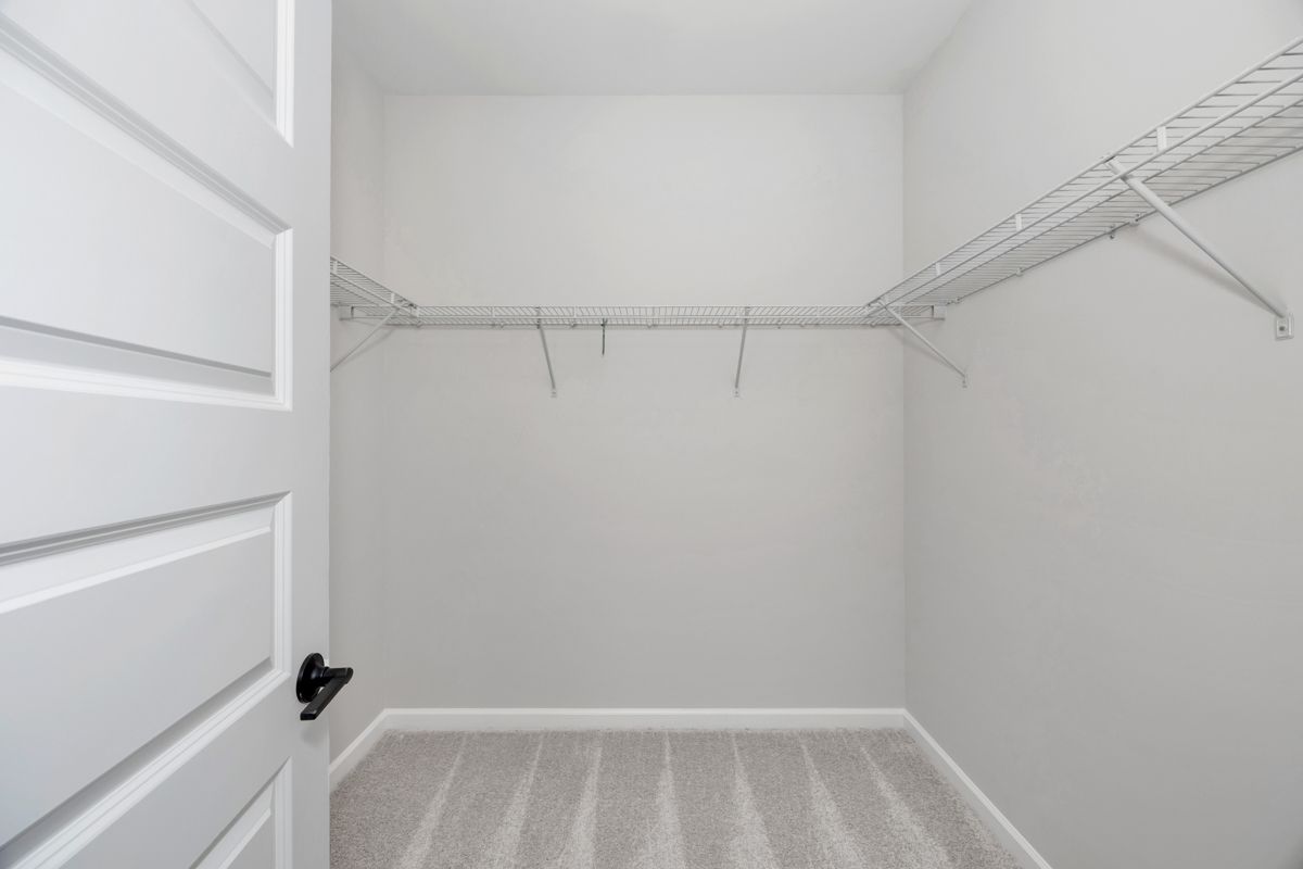 The Hampton - Primary Bedroom Closet