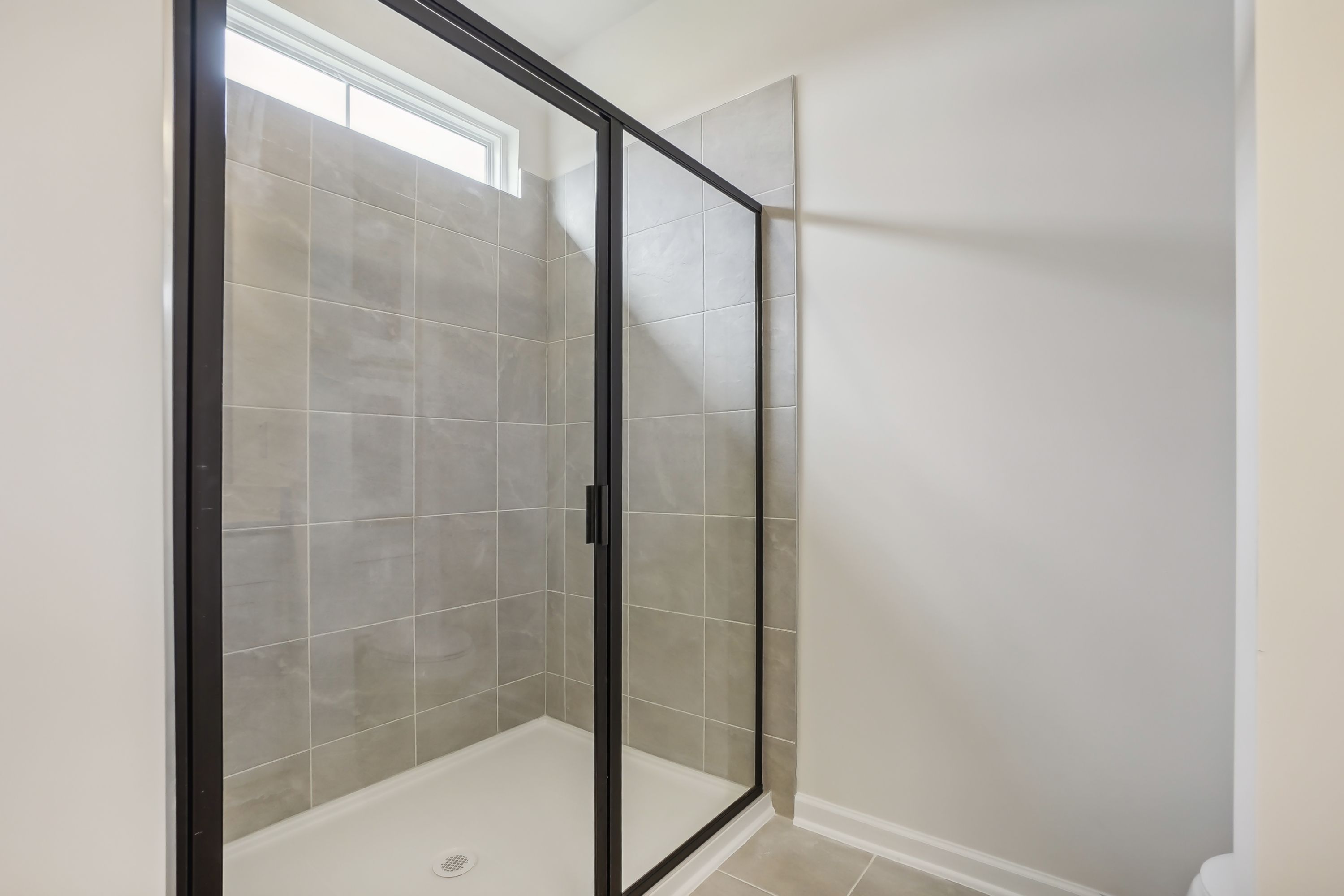 The Landen - Primary Bathroom