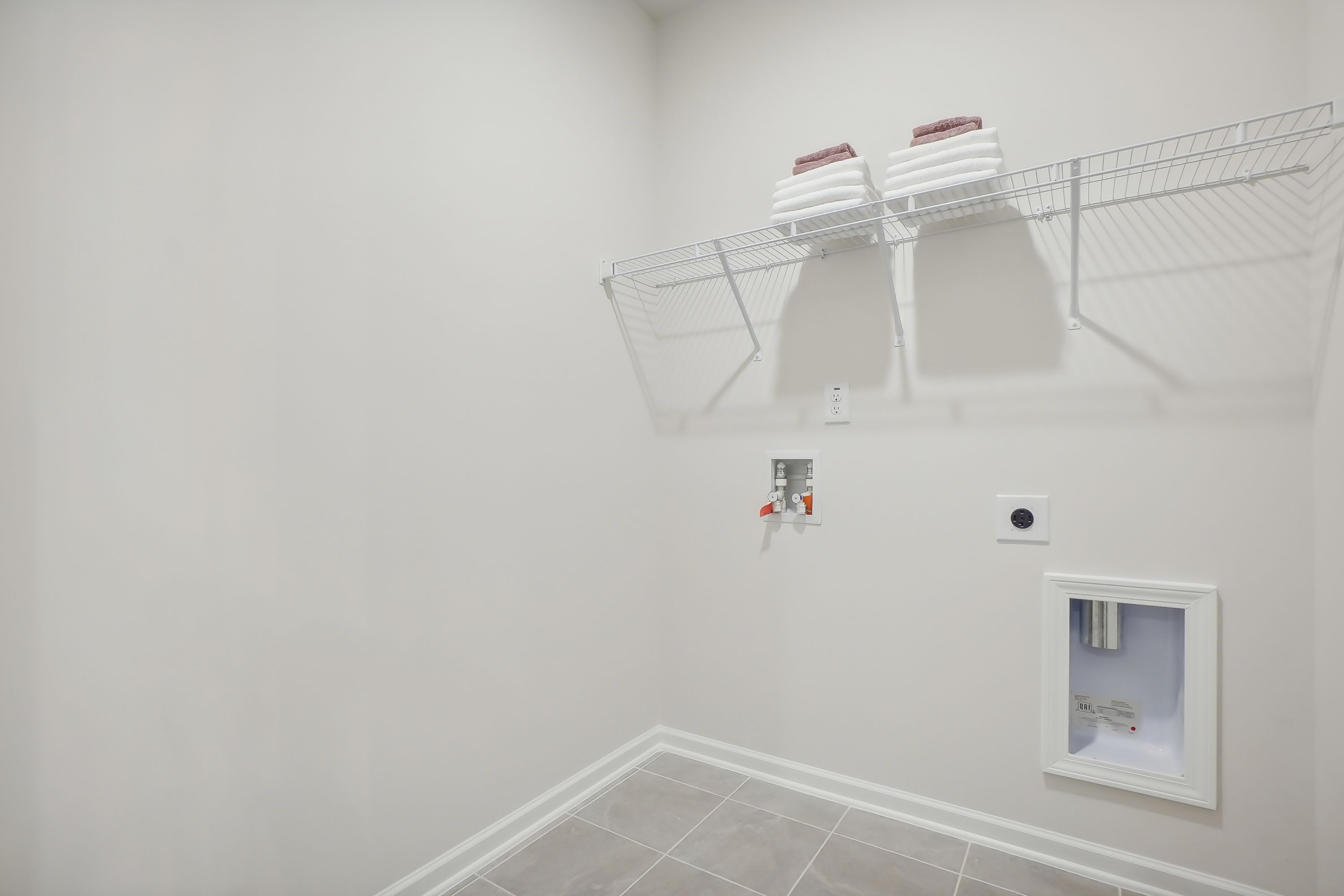 The Landen - Laundry Room