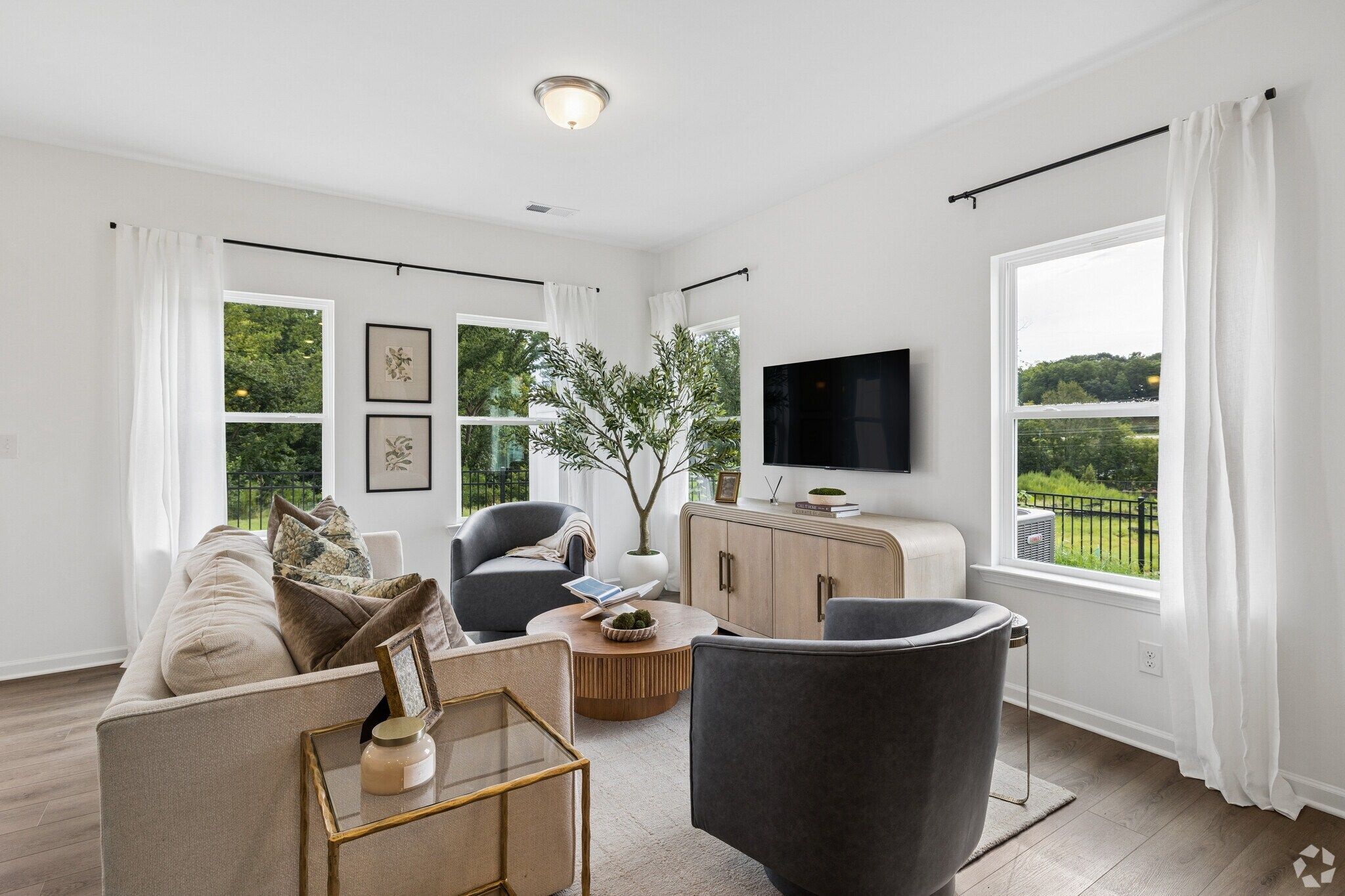 The Rutledge Living Room