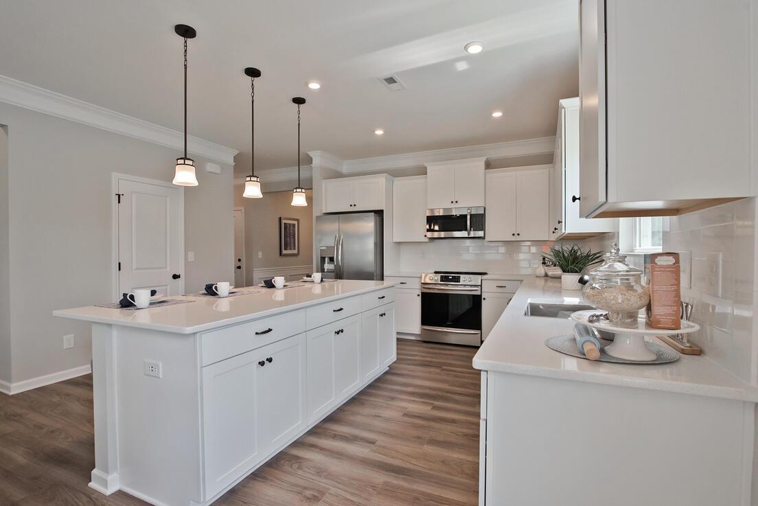 013_Kitchen