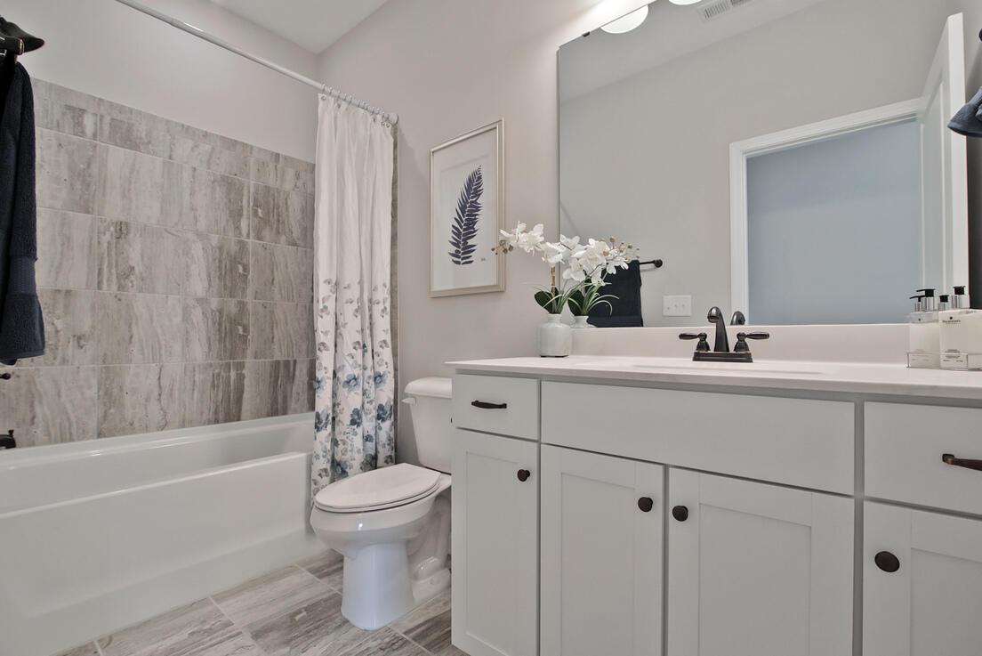 033_Bathroom 2