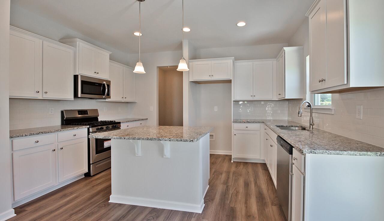 Kitchen 02