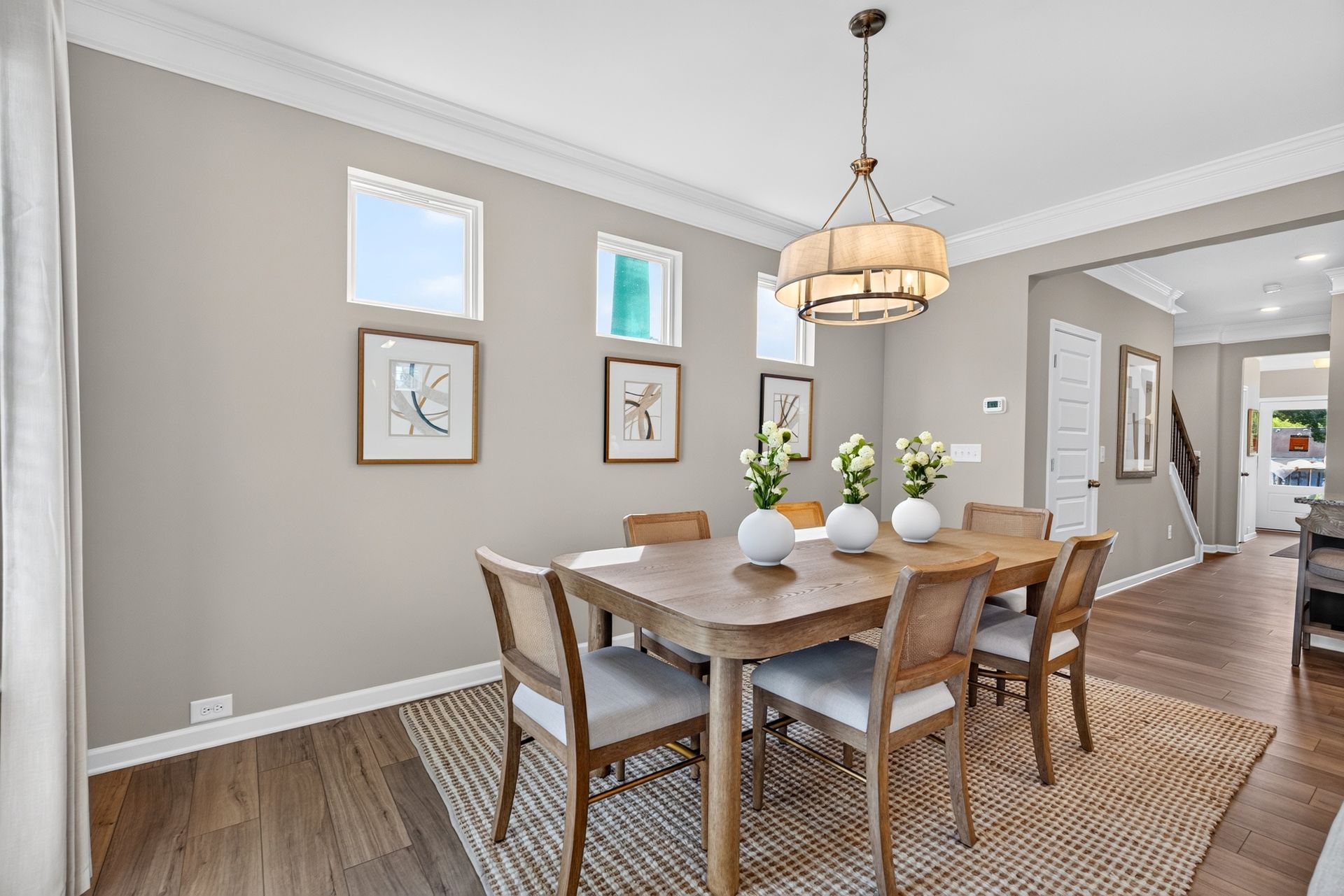 Welcome to the Suwanee model at Johnsons Crossing.