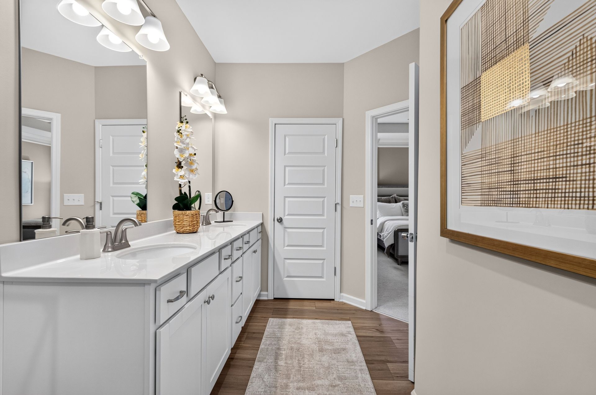 Welcome to the Suwanee model at Johnsons Crossing.