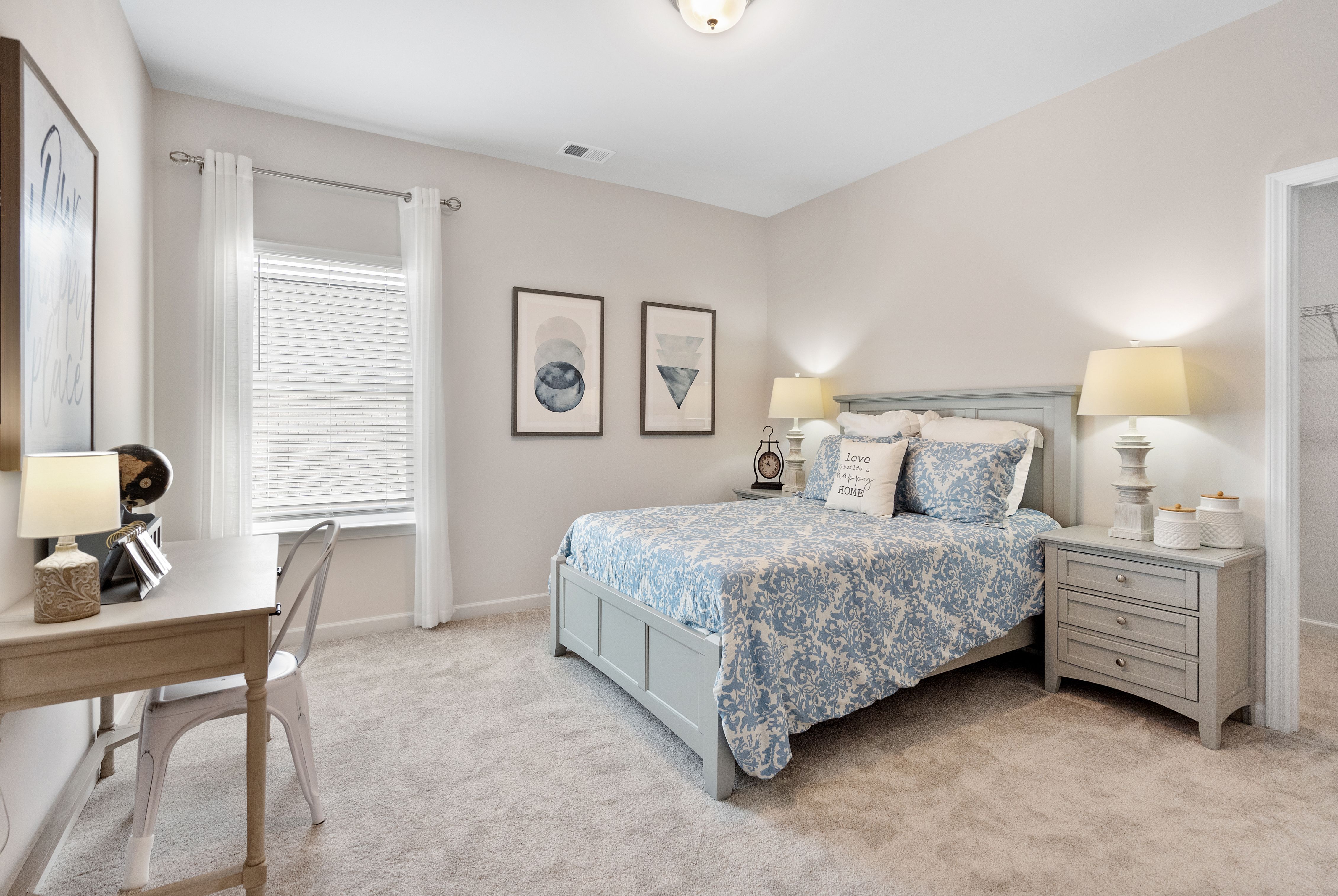 The Ellijay - Secondary Bedroom