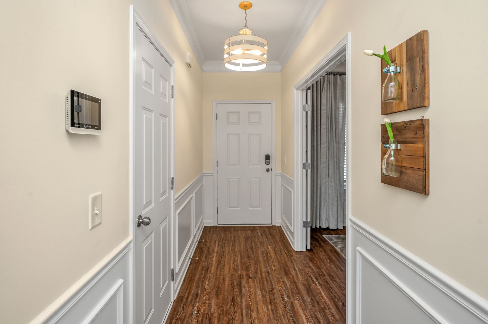 The Coleman - Entryway