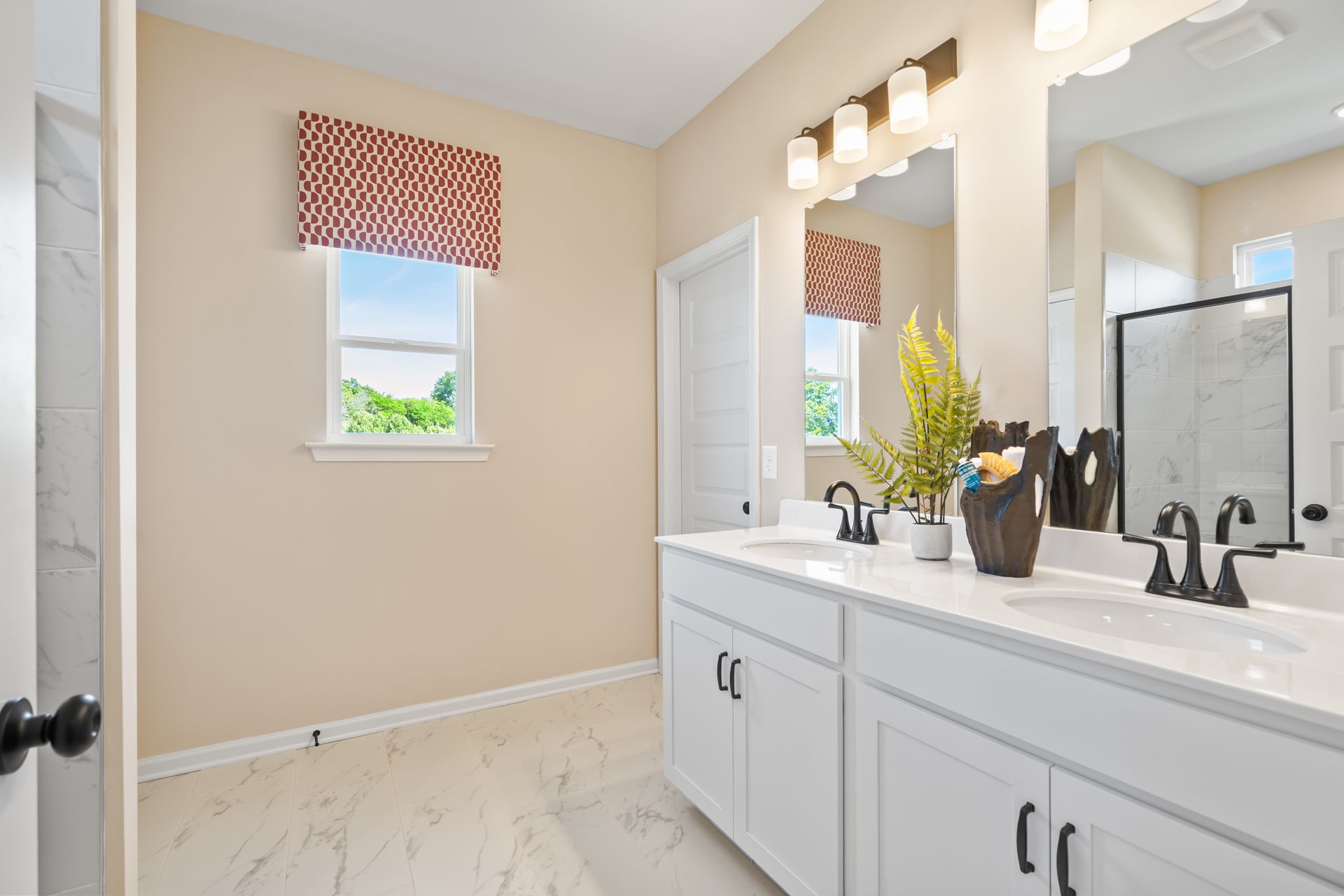 The Norwood II- Owner's Bath