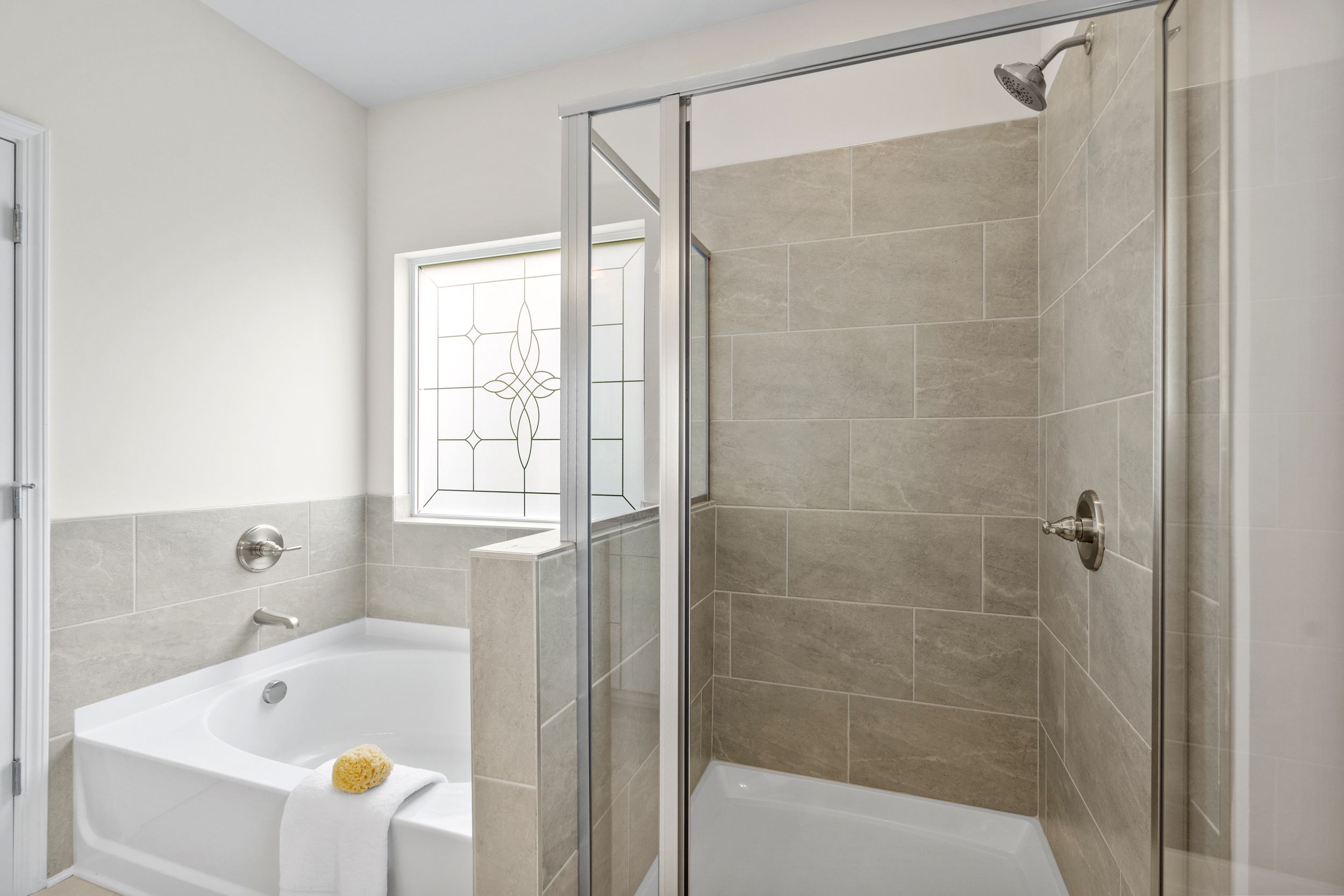 The Norwood II - Owner's Bath