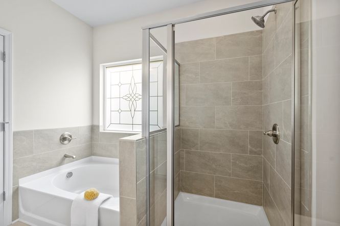 The Norwood II - Owner's Bath