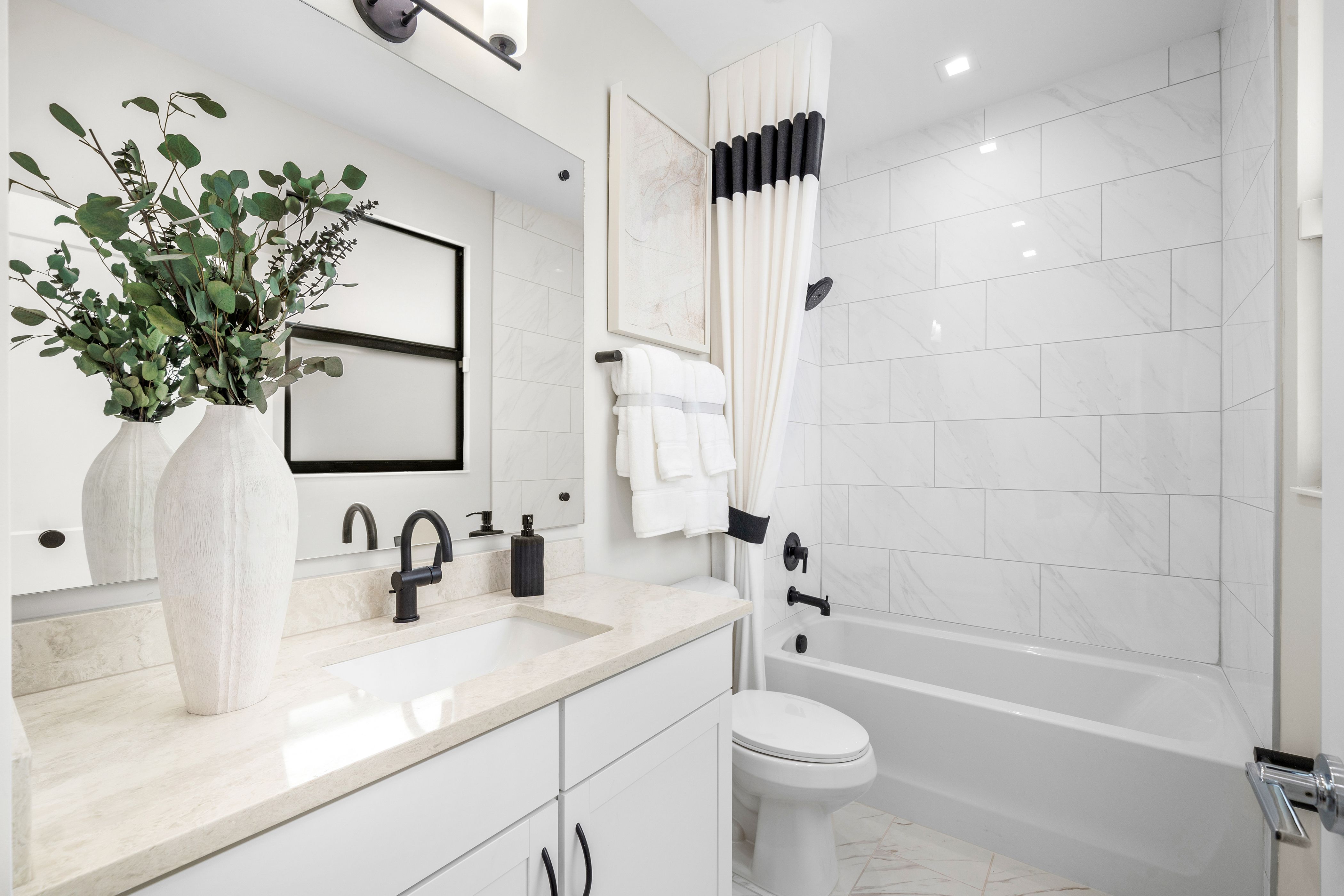 THE DAPHNE (D) MODEL