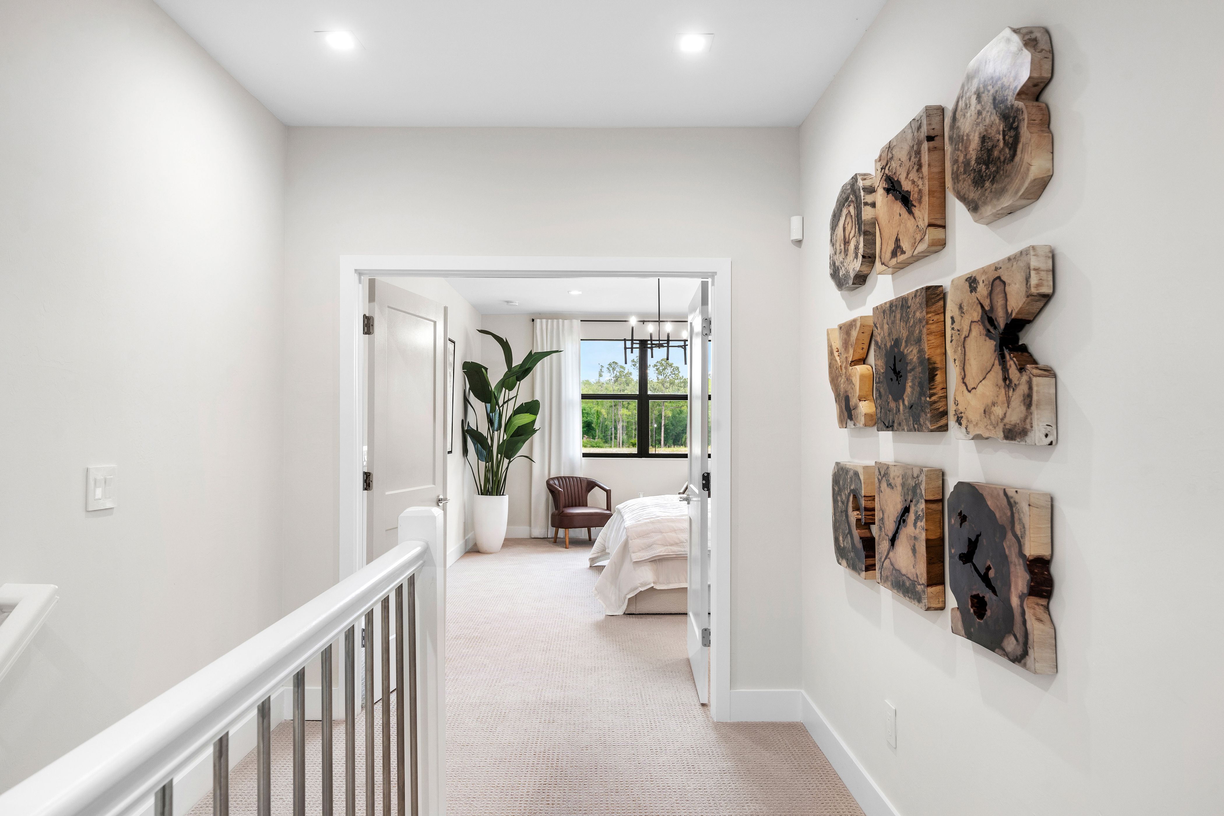 THE DAPHNE (D) MODEL