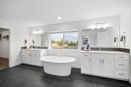 Elk Run at Chinook Meadows