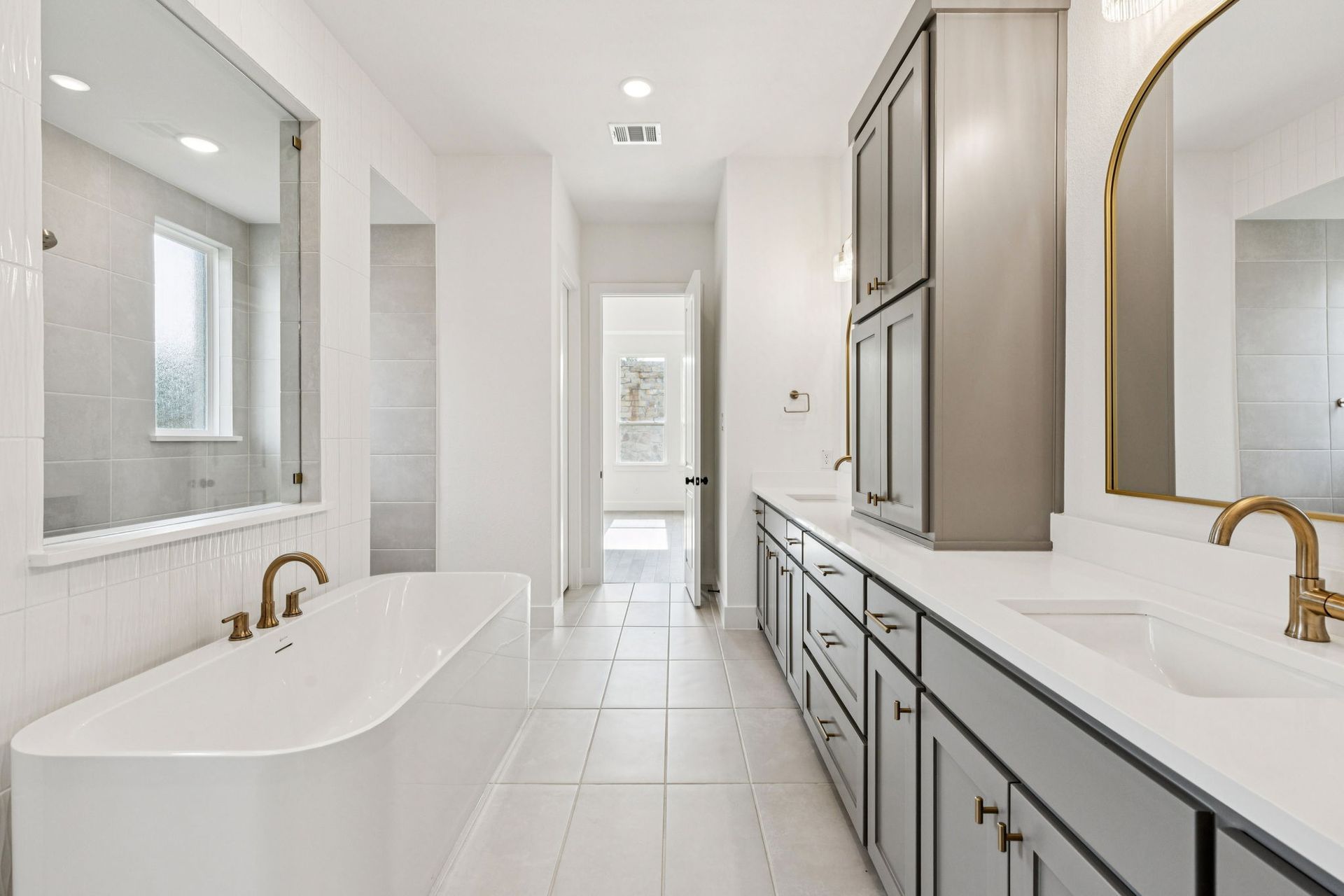 Representative Image - Owner's Bath