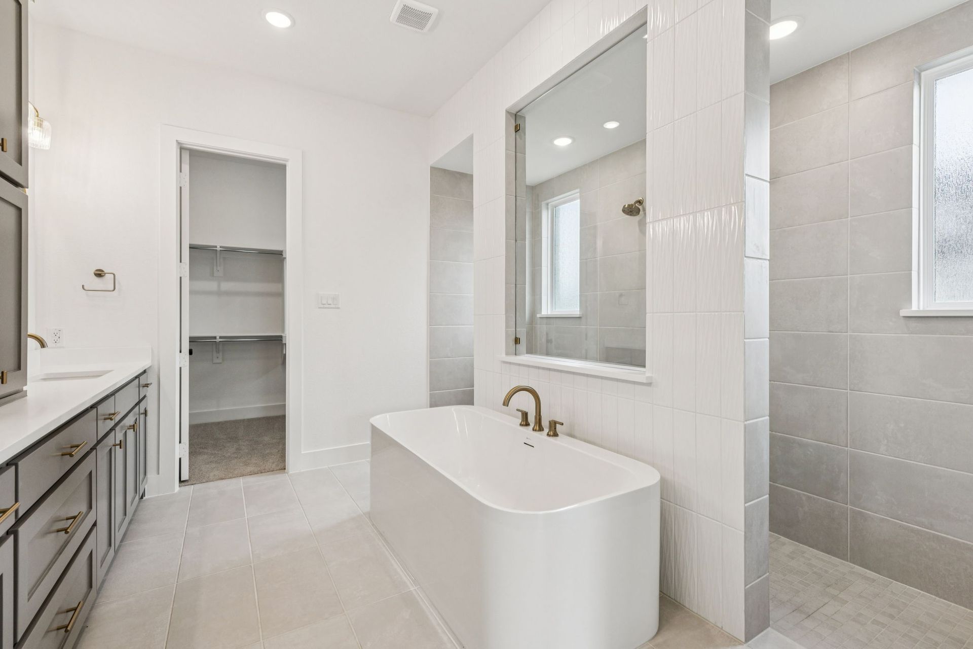 Representative Image - Owner's Bath
