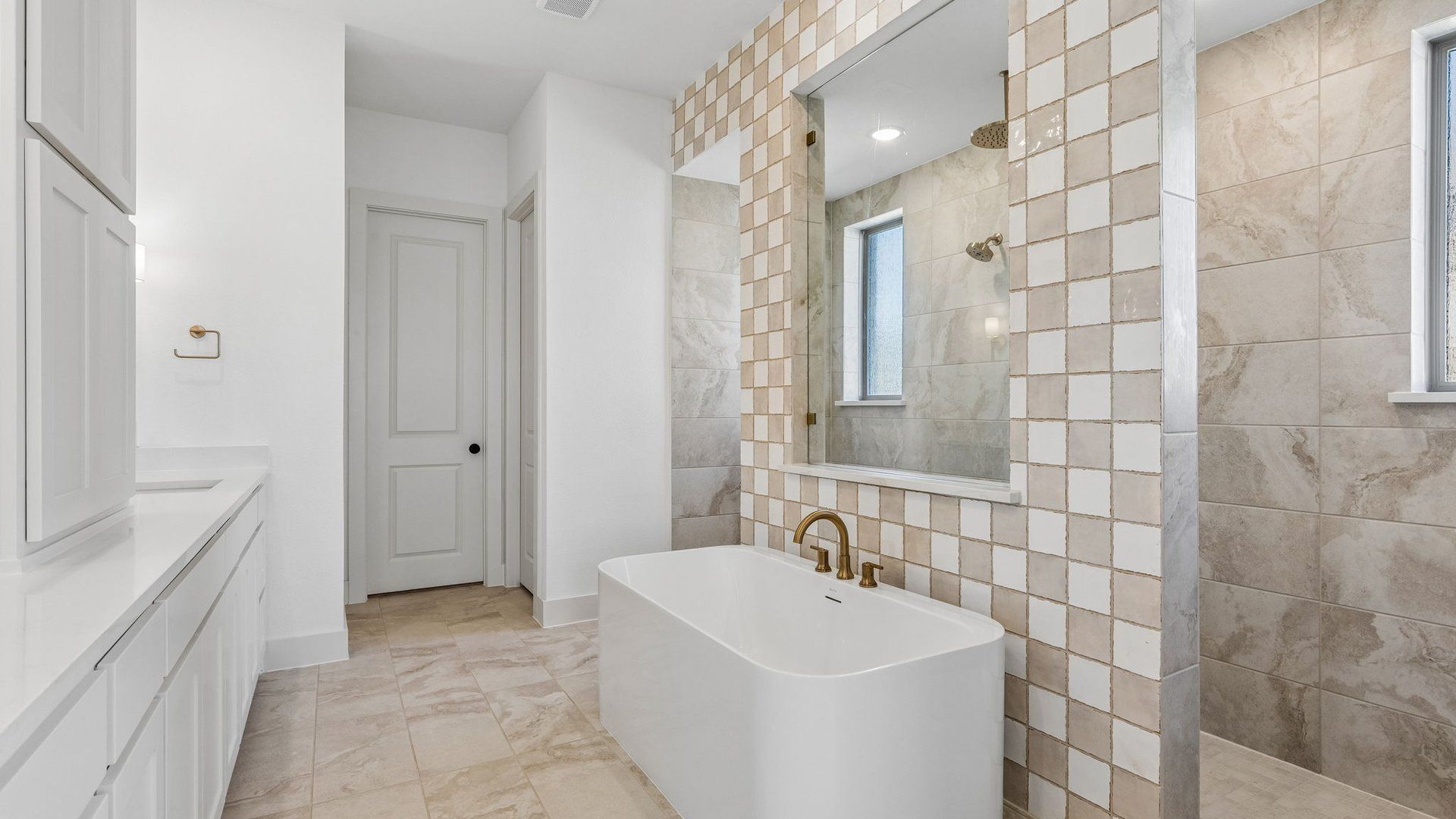 Owner's Bath