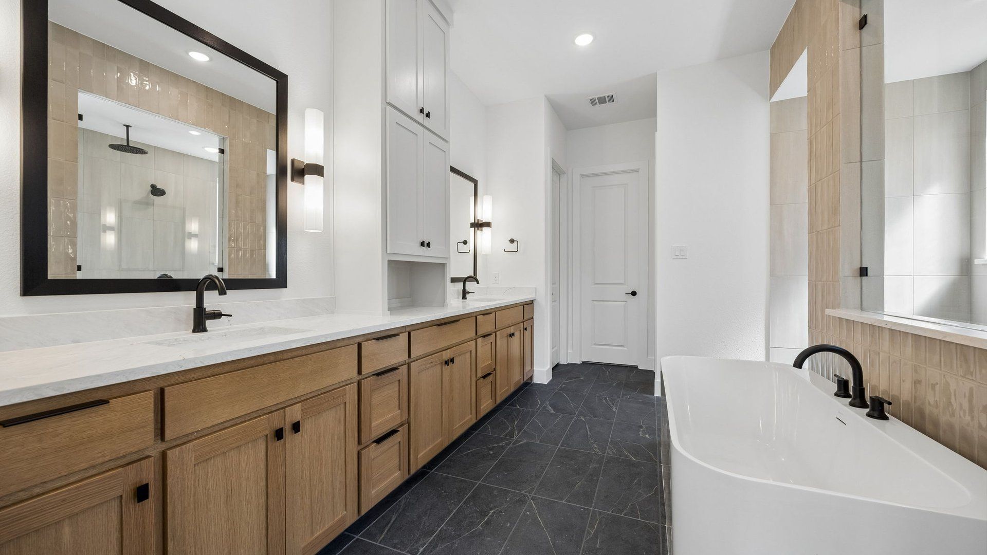 Owner's Bath