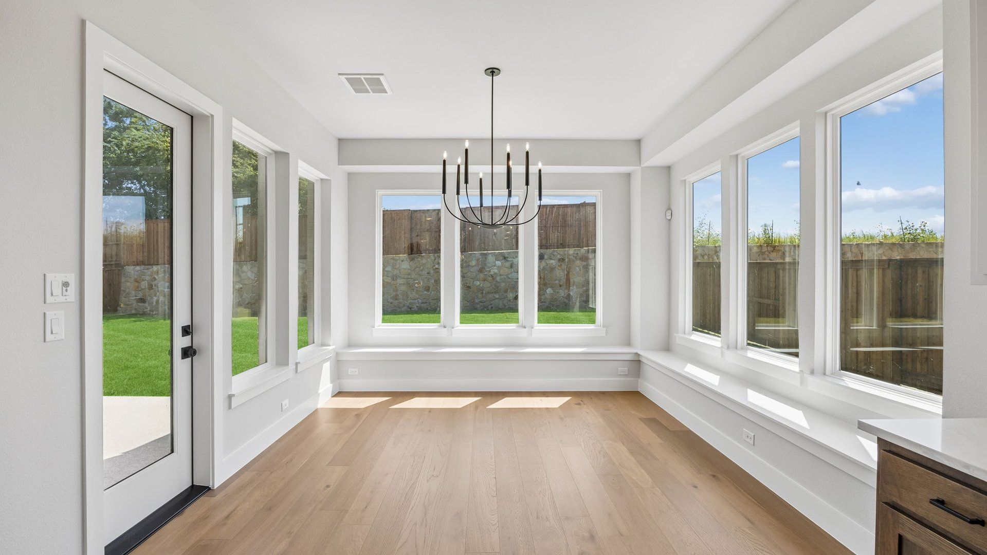 Formal Dining