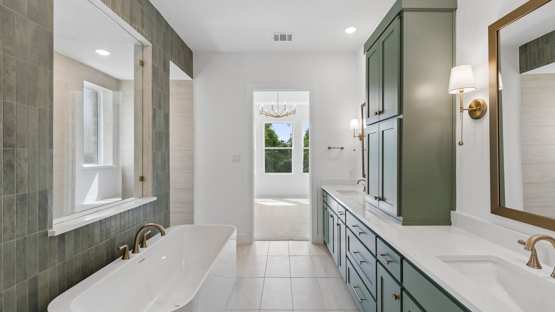 Owner's Bath