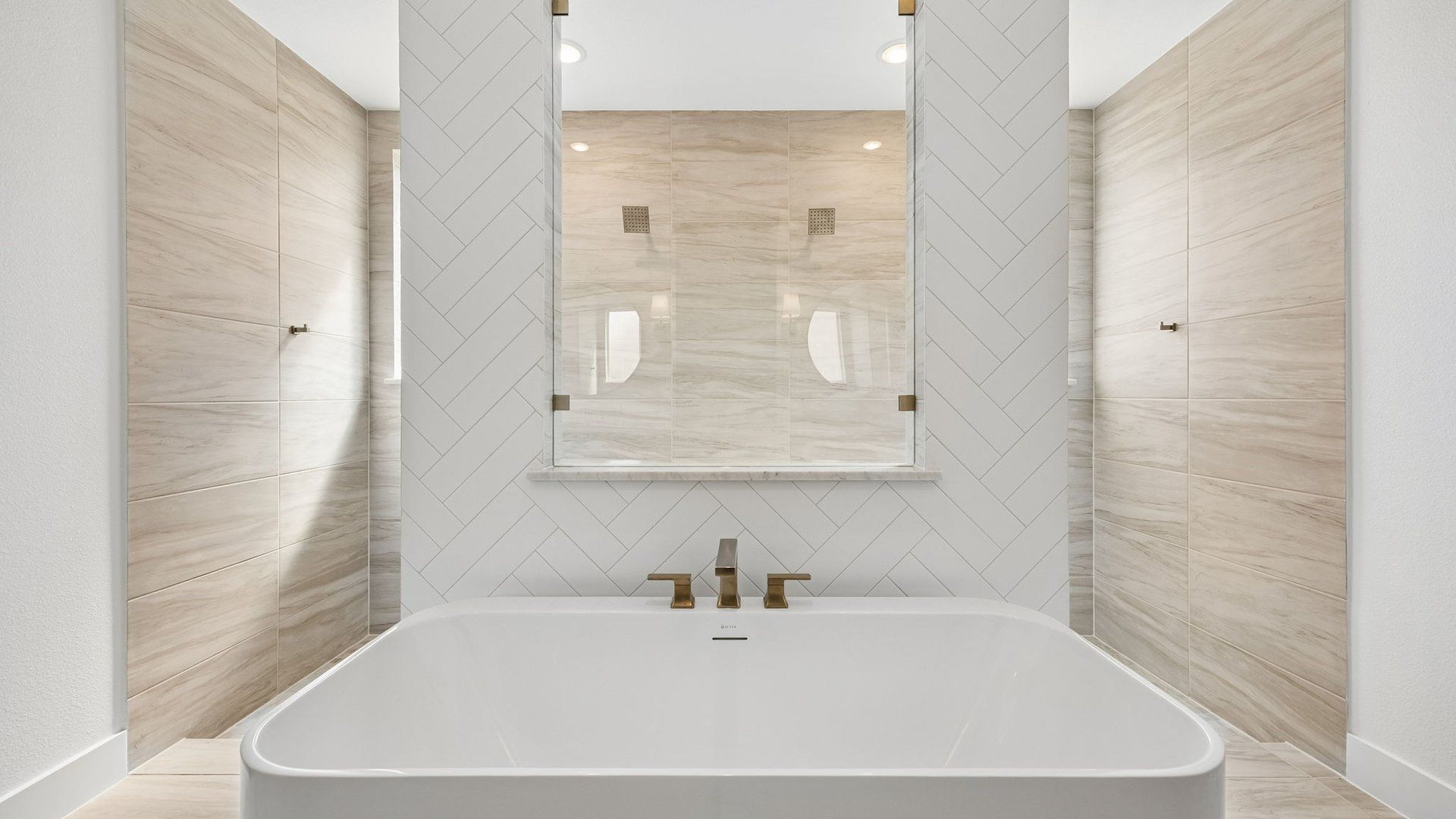 Owner's Bath