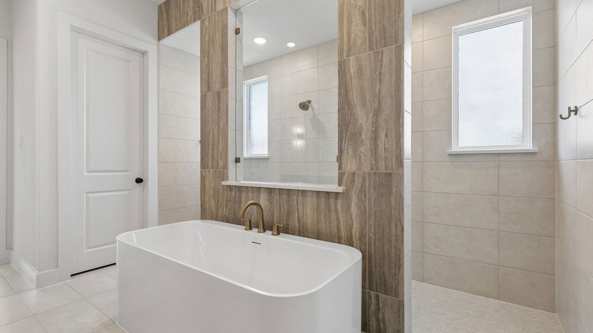 Owner's Bath