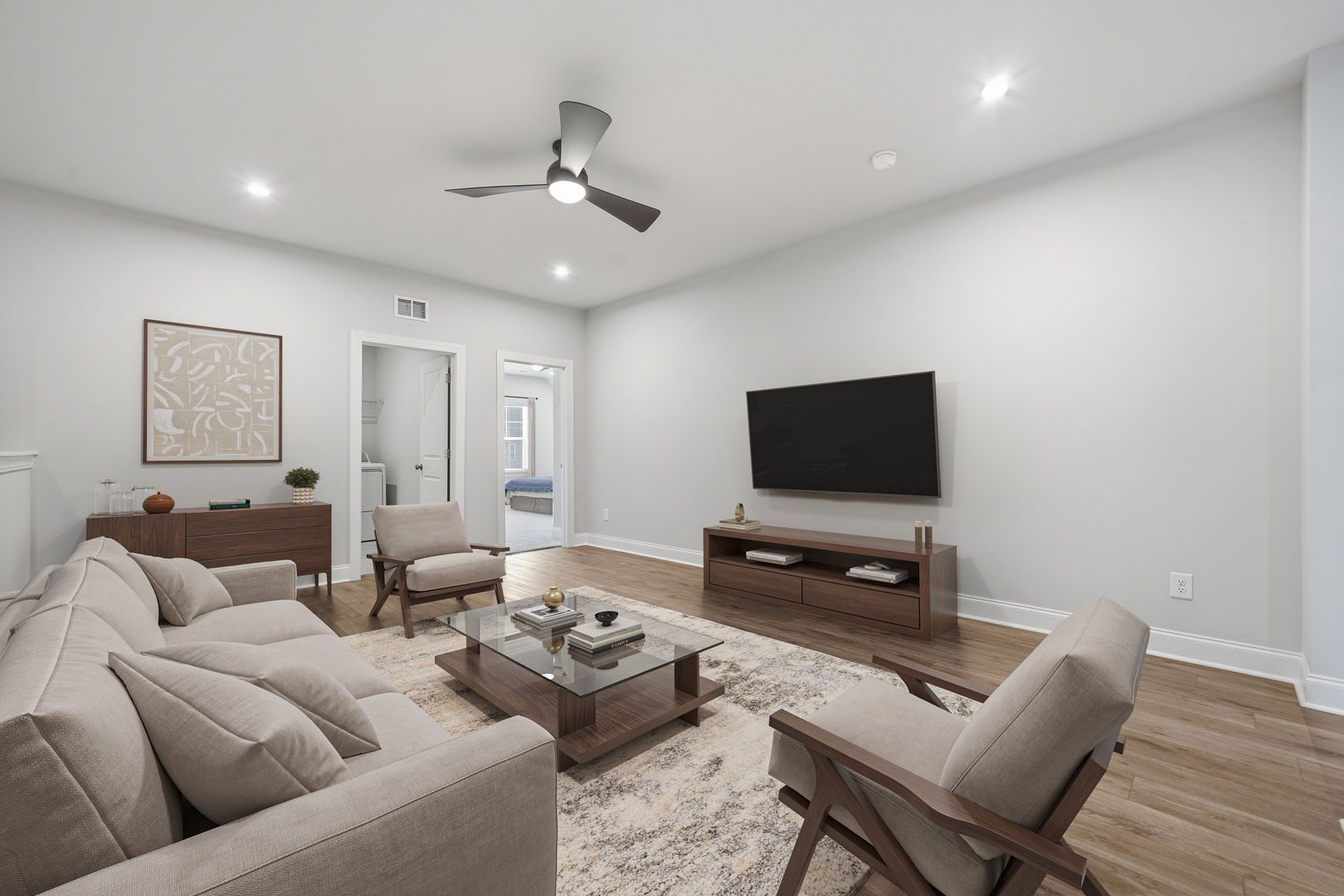 1811 Viewfield Road (The Thackery)