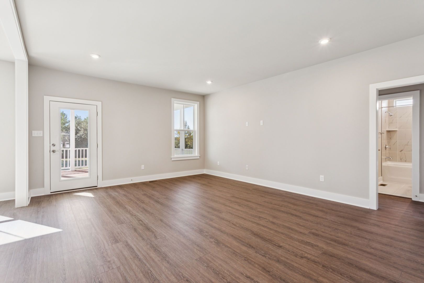 122 Robert Bruce Rd (The Alden)